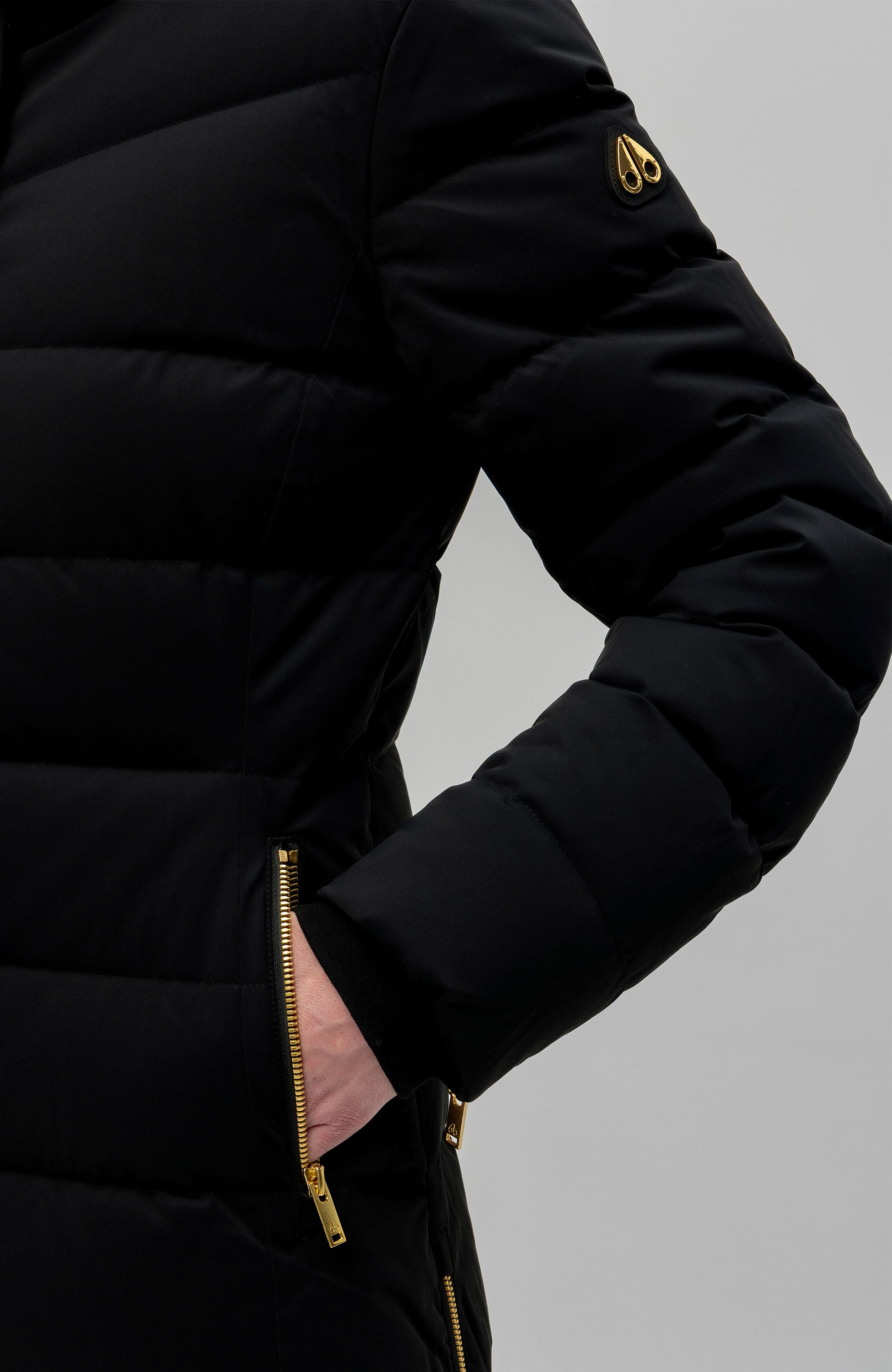 Moose knuckles Black Gold-detail down parka watershed image 7