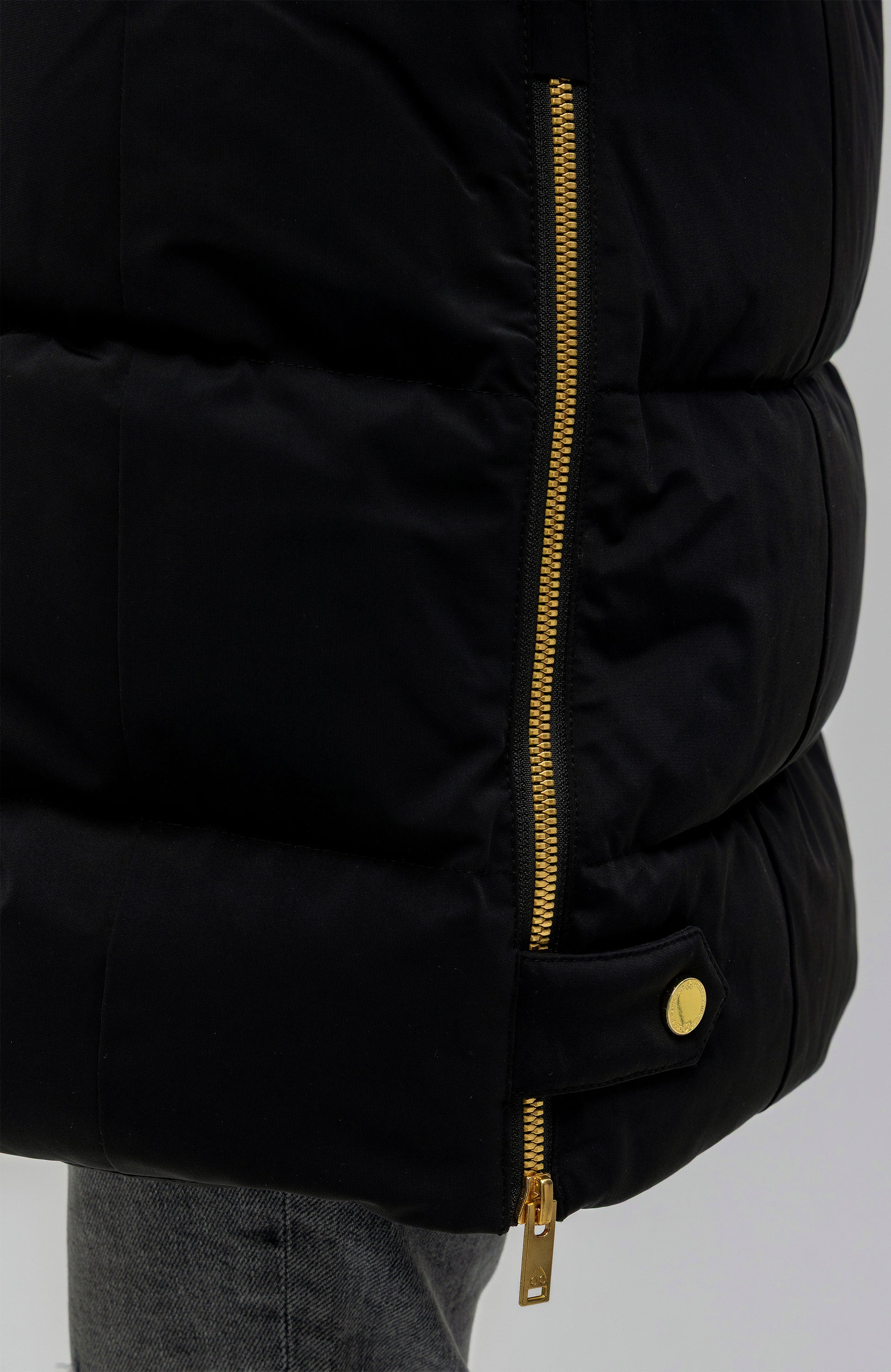 Moose knuckles Black Gold-detail down parka watershed image 8