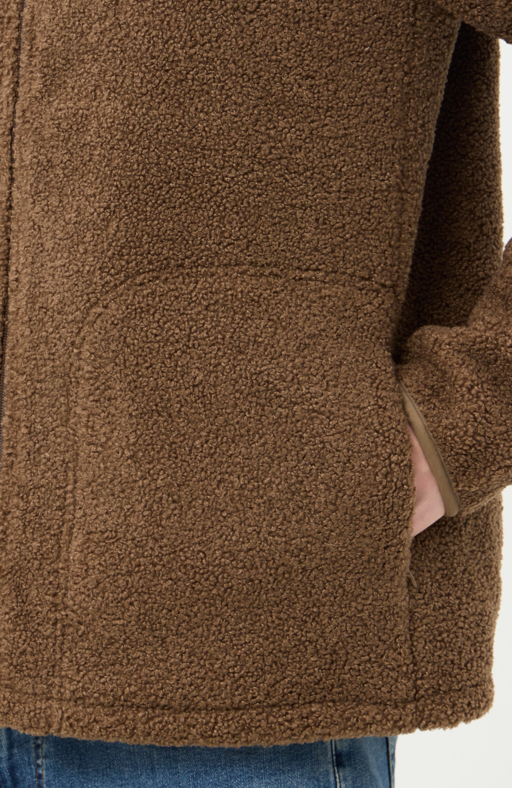 Les deux Brown Teddy jakk creed image 6