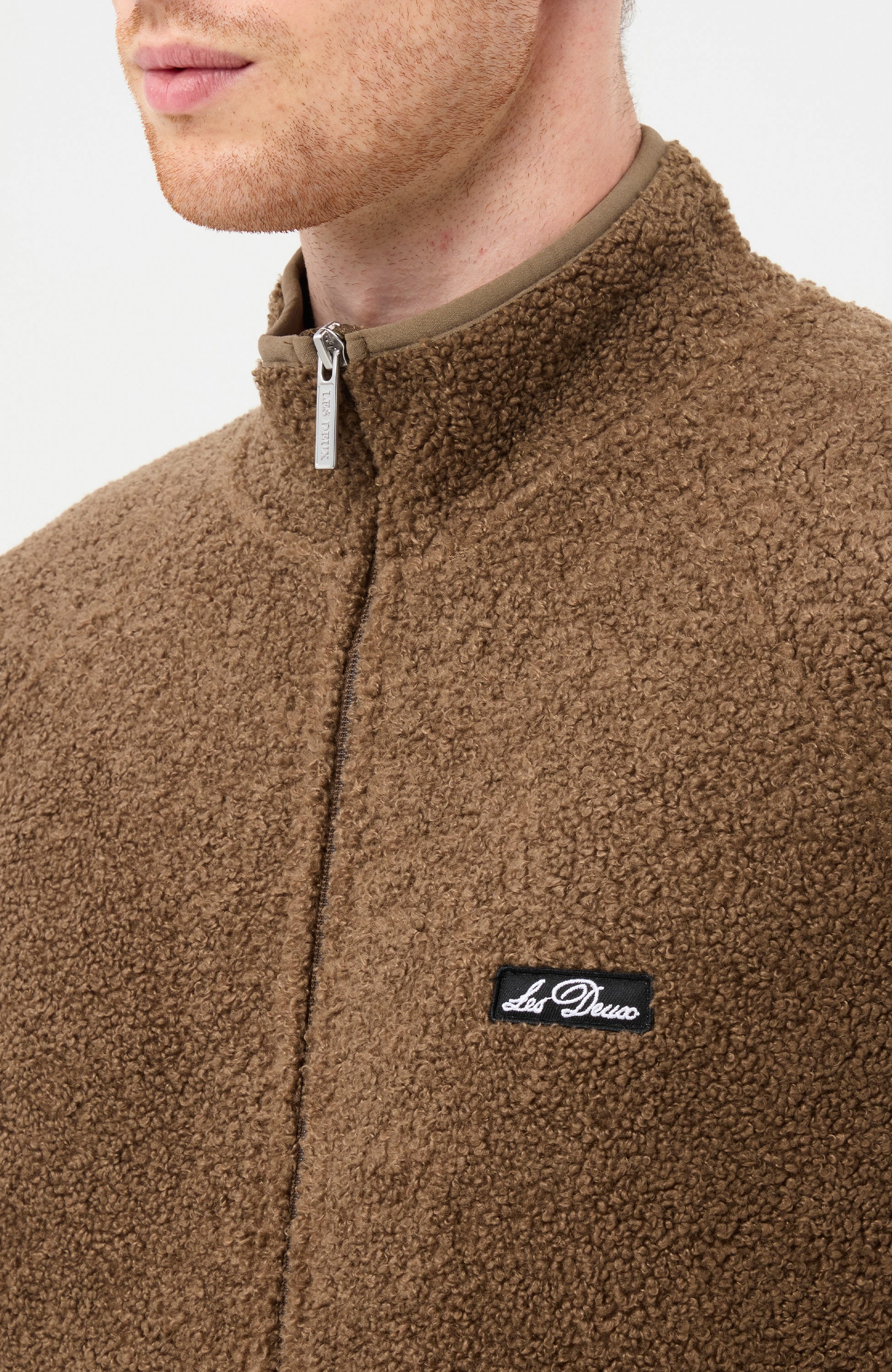 Les deux Brown Teddy jakk creed image 5