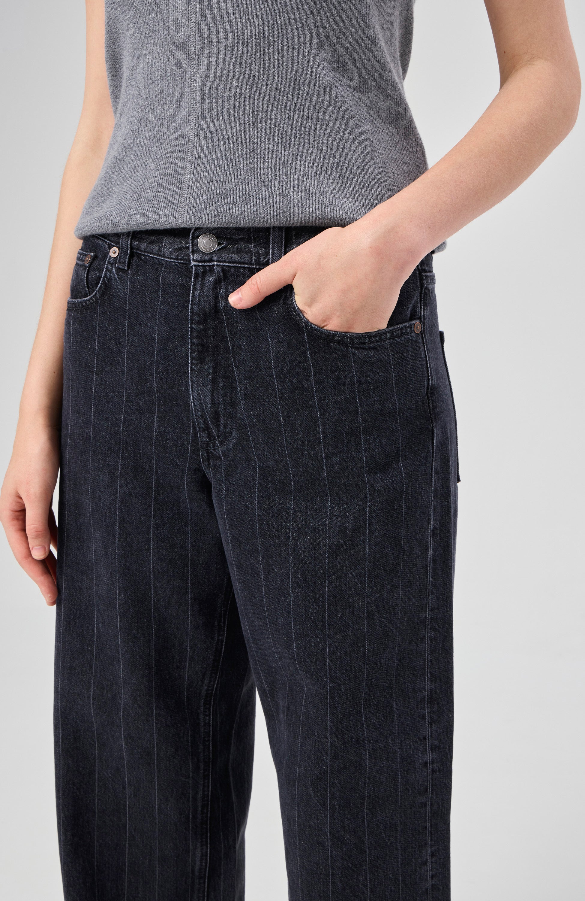 House of dagmar Black Baggy fit jeans image 5
