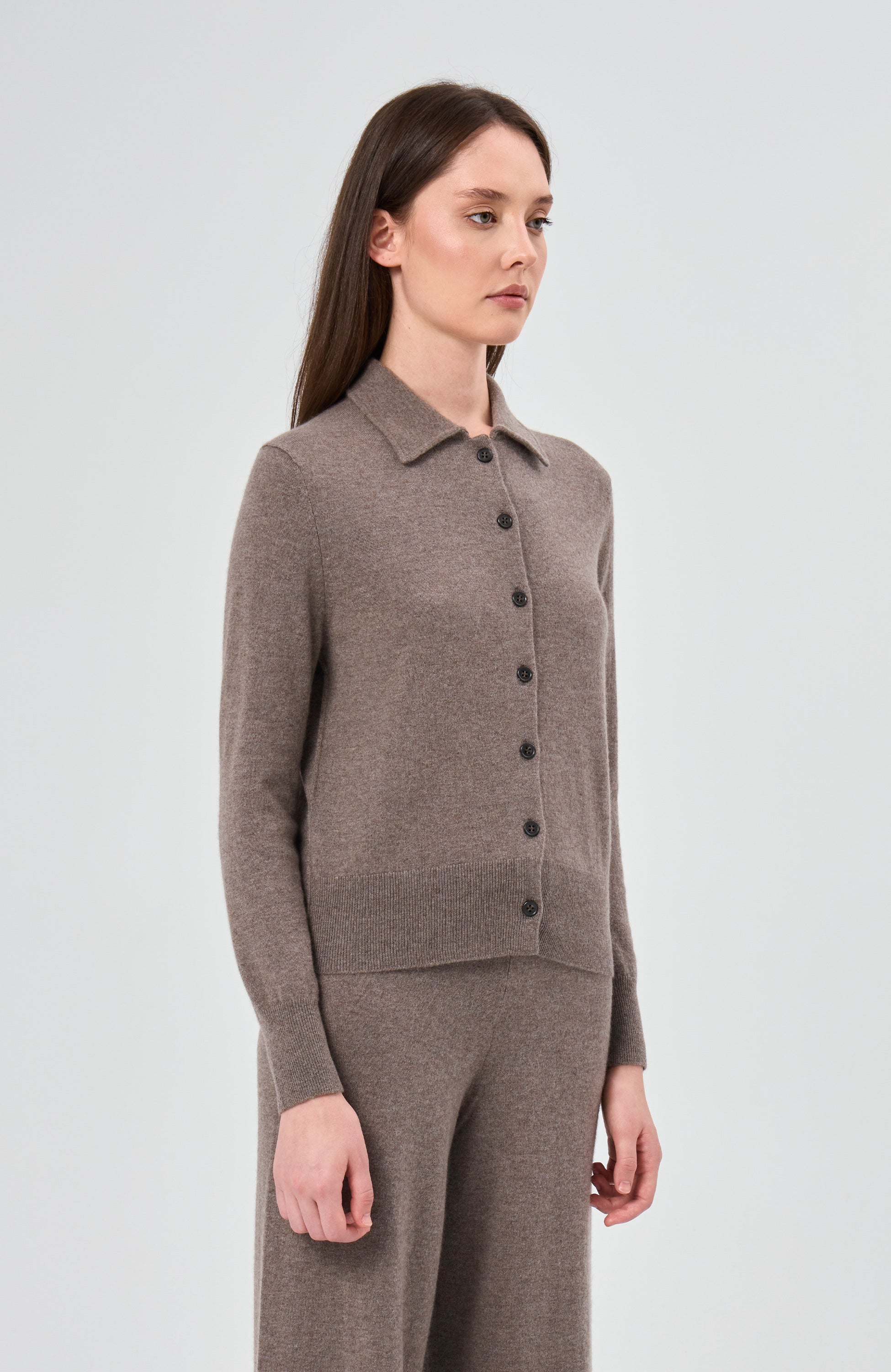 Lisa yang Beige Cashmere cardigan suzette image 3