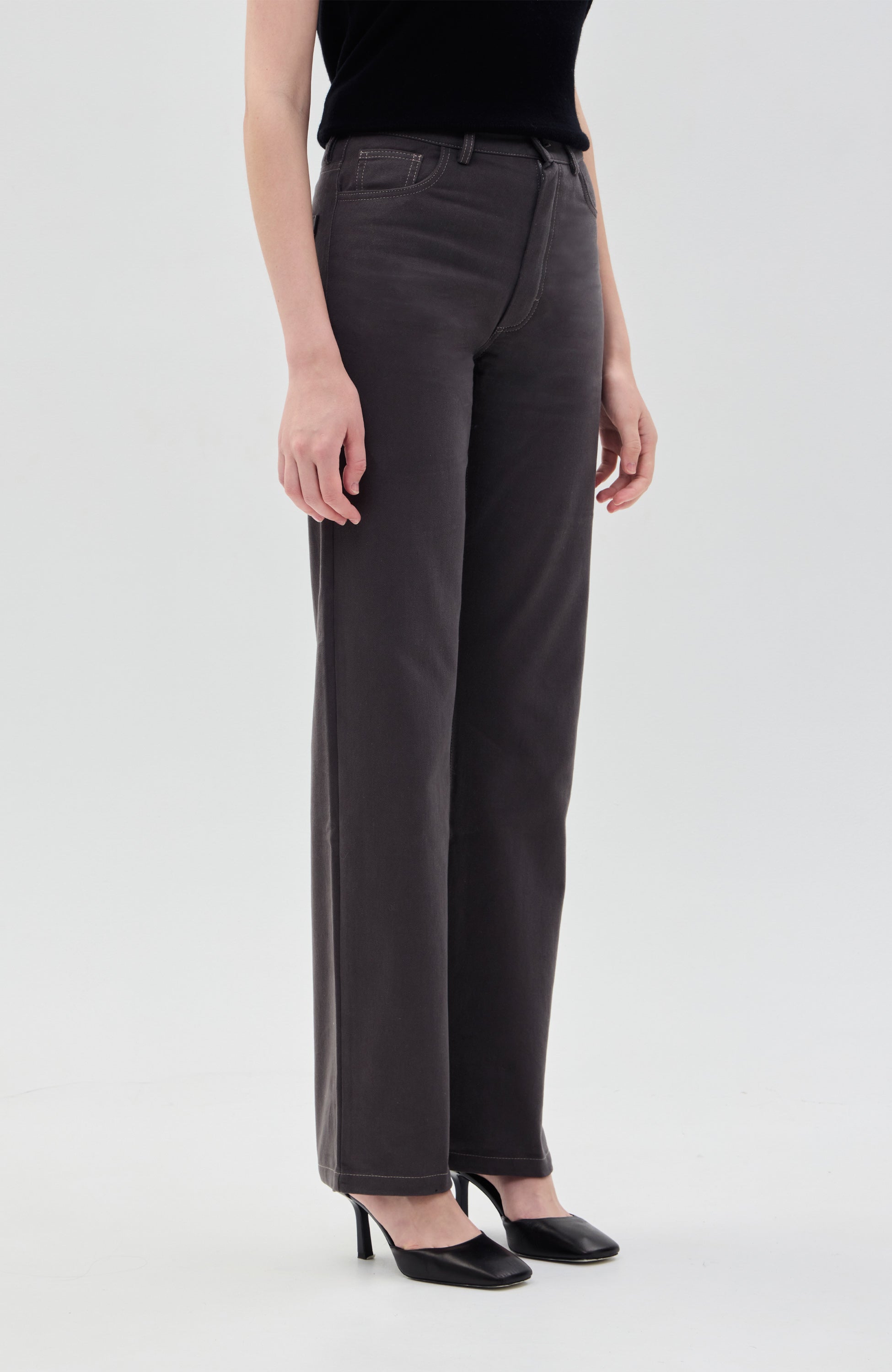Beige brown Grey Stovepipe midrise jeans image 4