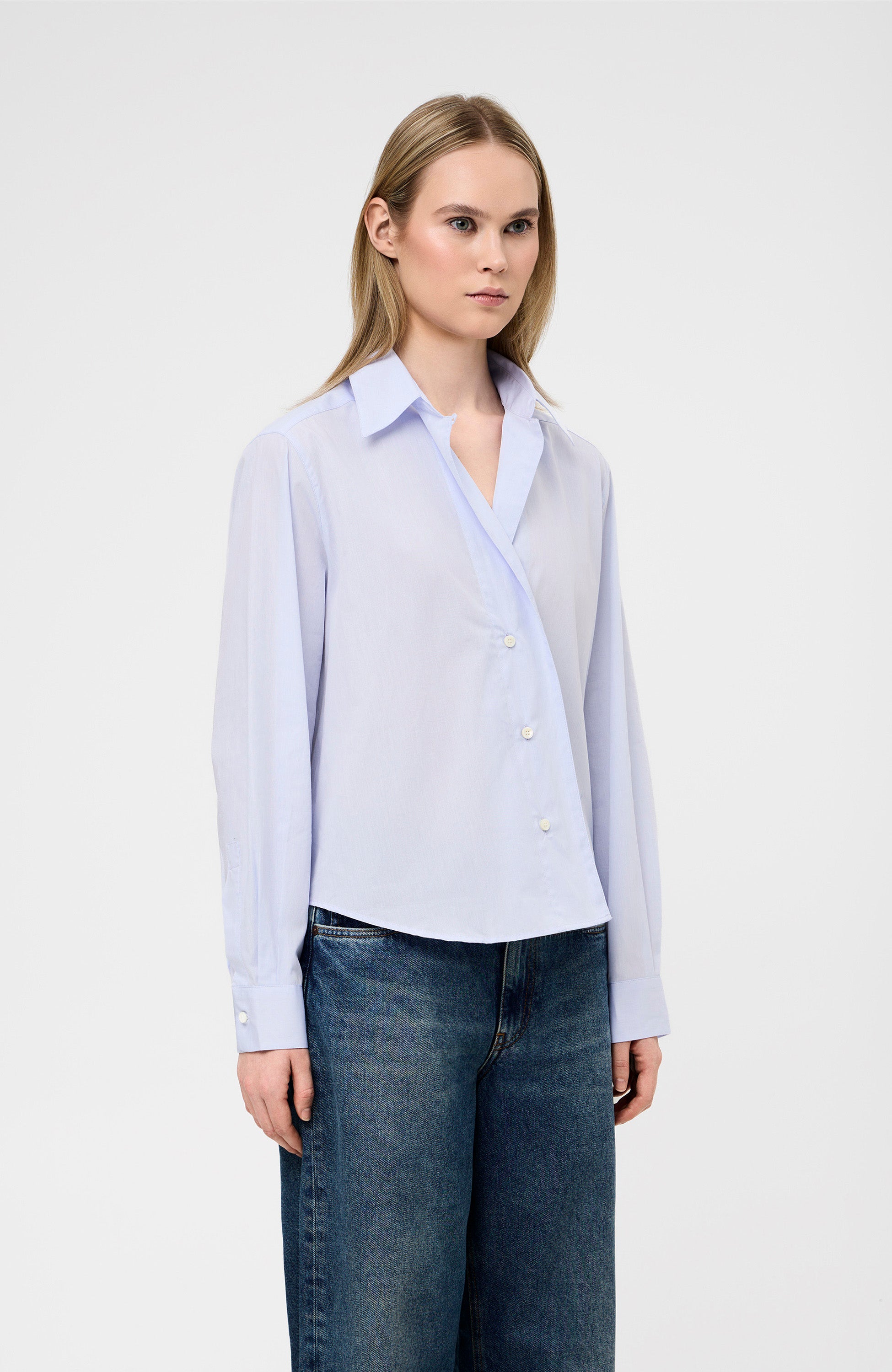 House of dagmar Blue Cropped shirt image 3