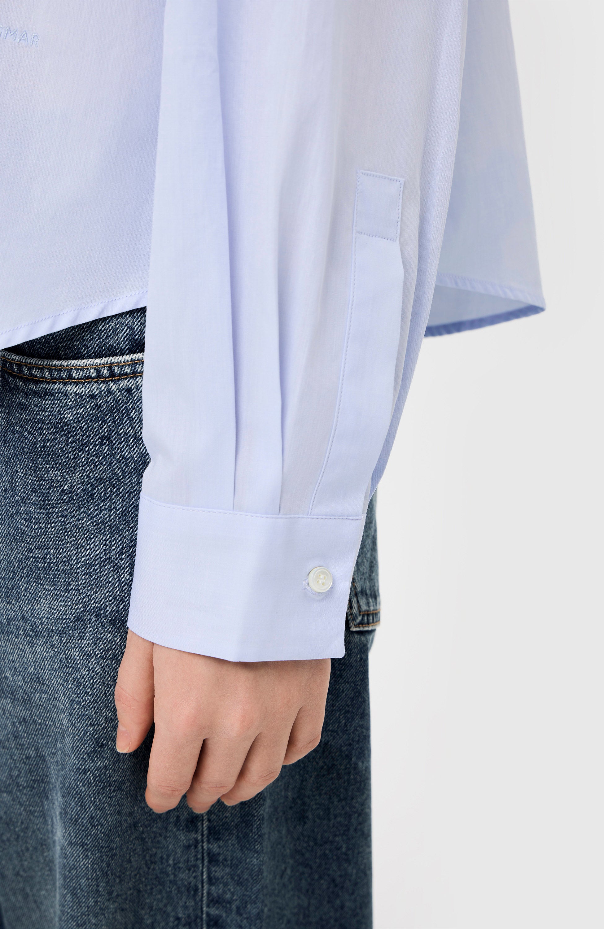House of dagmar Blue Cropped shirt image 7