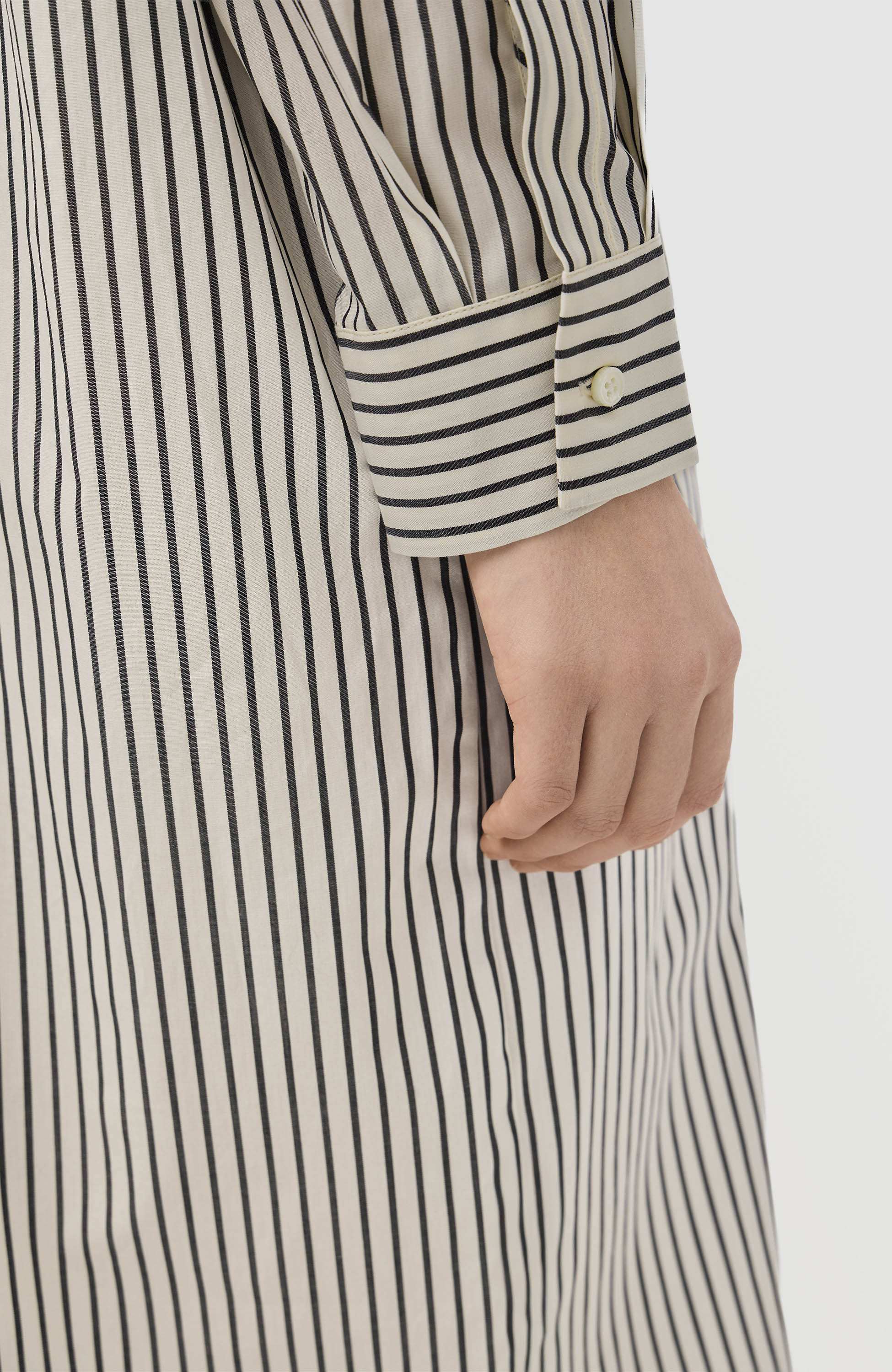 House of dagmar White Asymmetric dress image 9