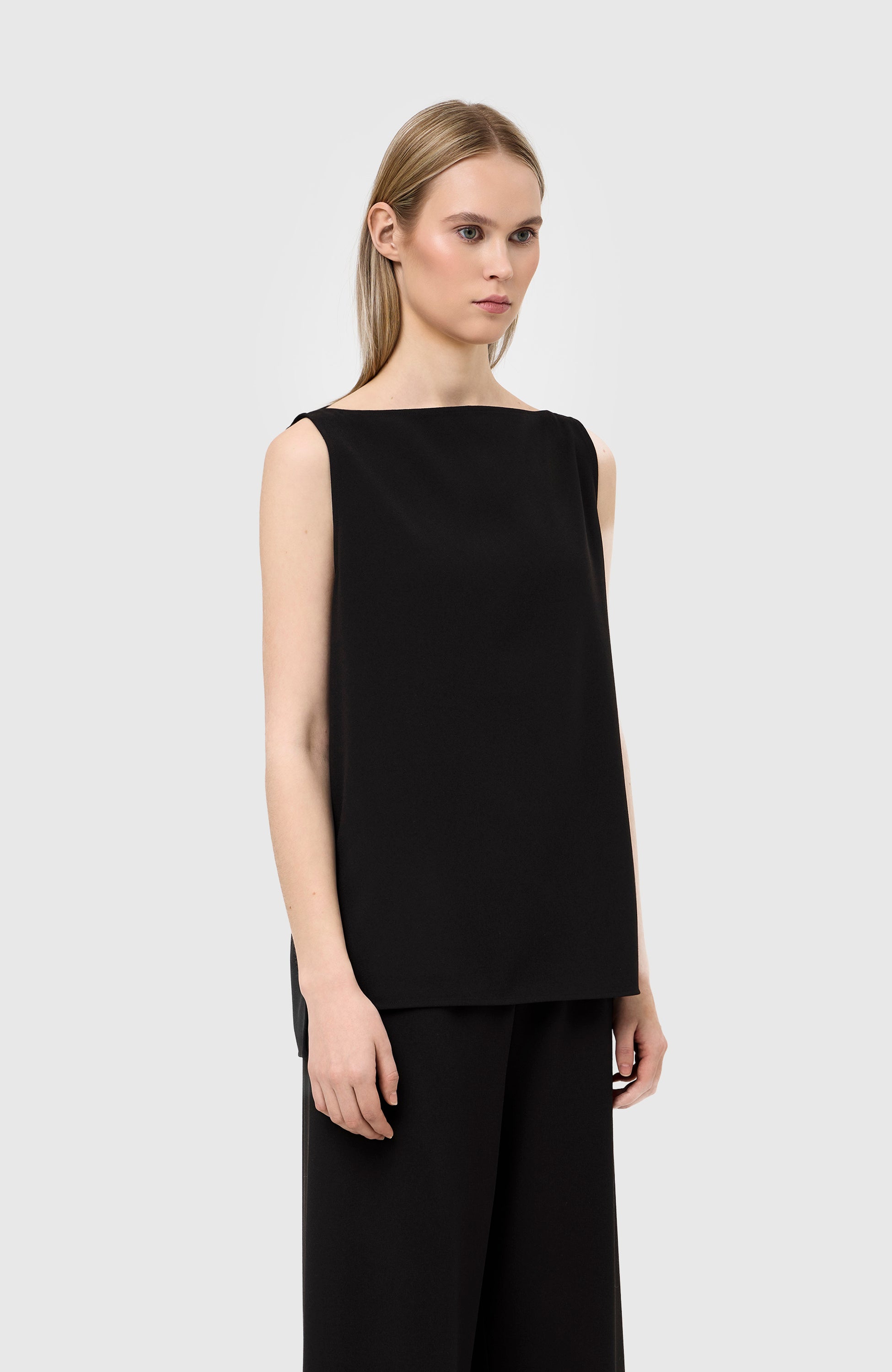 House of dagmar Black Sleeveless crepe top image 3