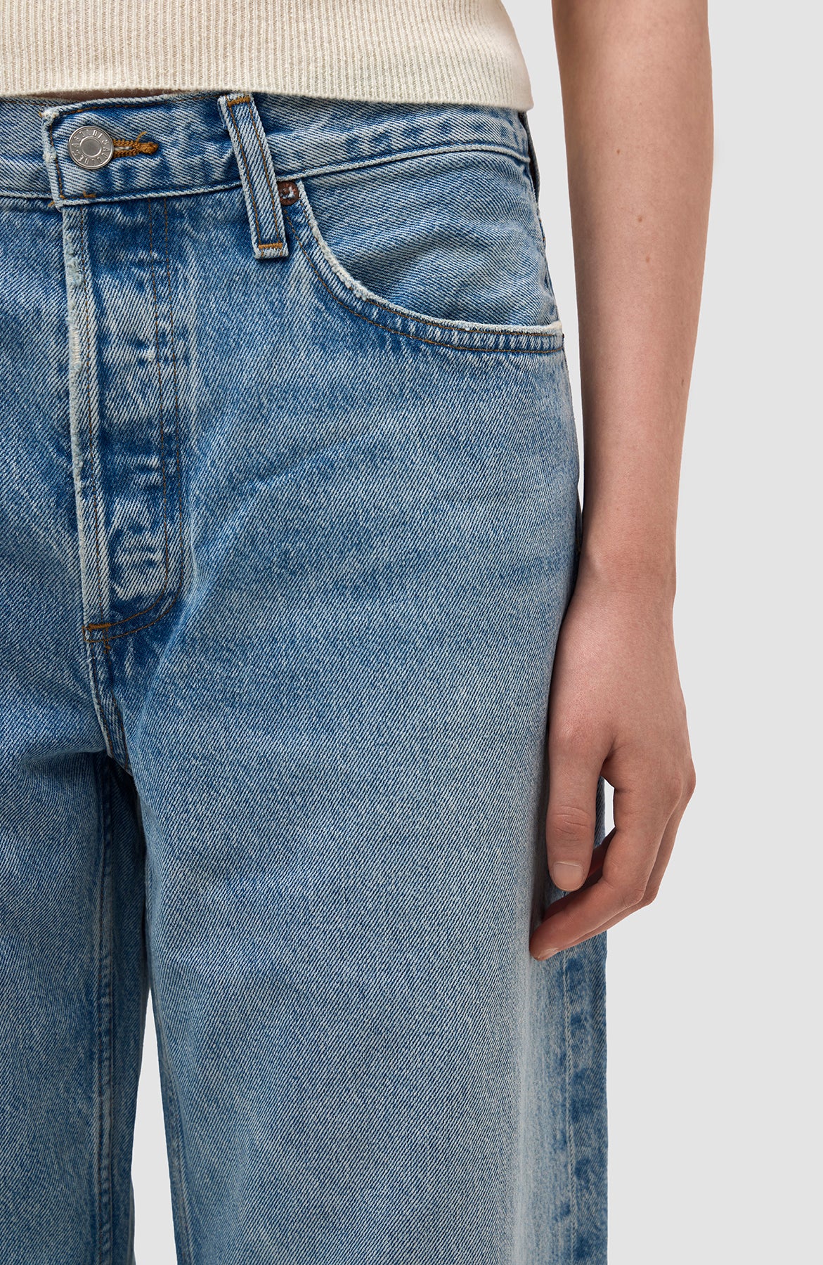 Agolde Relaxed wide-leg arc jeans image 7