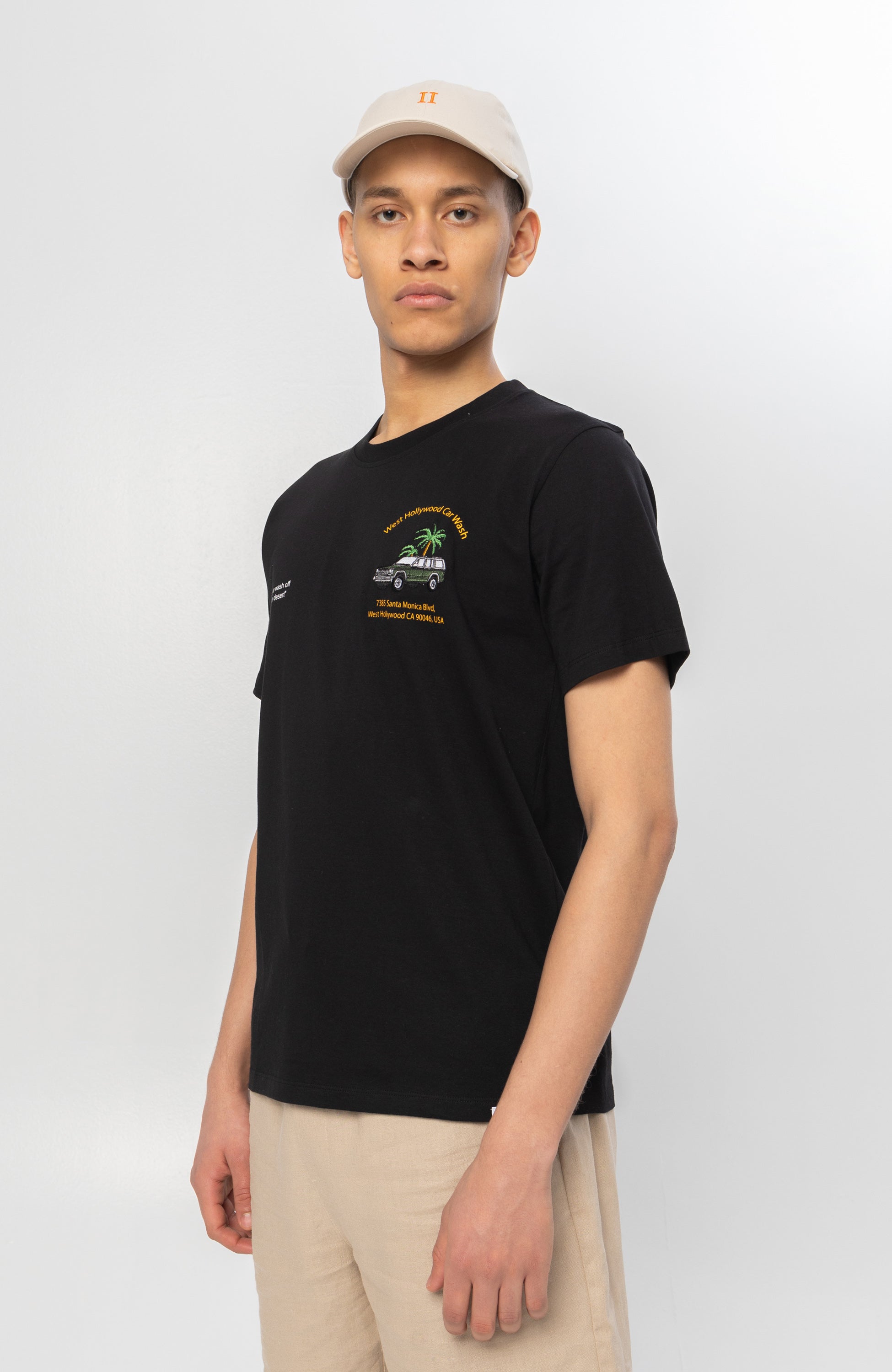 Embroidered t-shirt CAR WASH