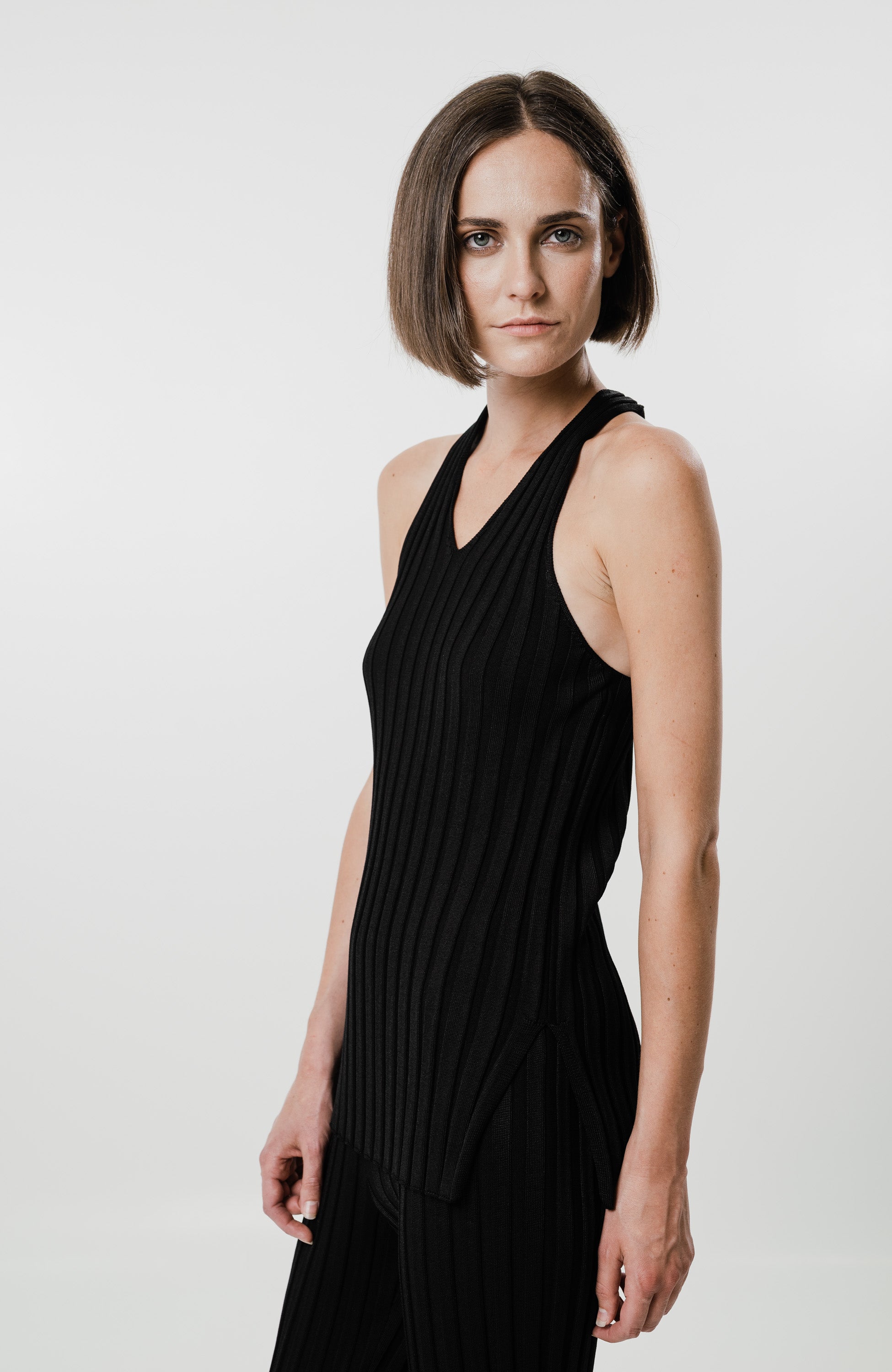 House of dagmar Black Seljal ristatud õlapaeltega topp marion image 2