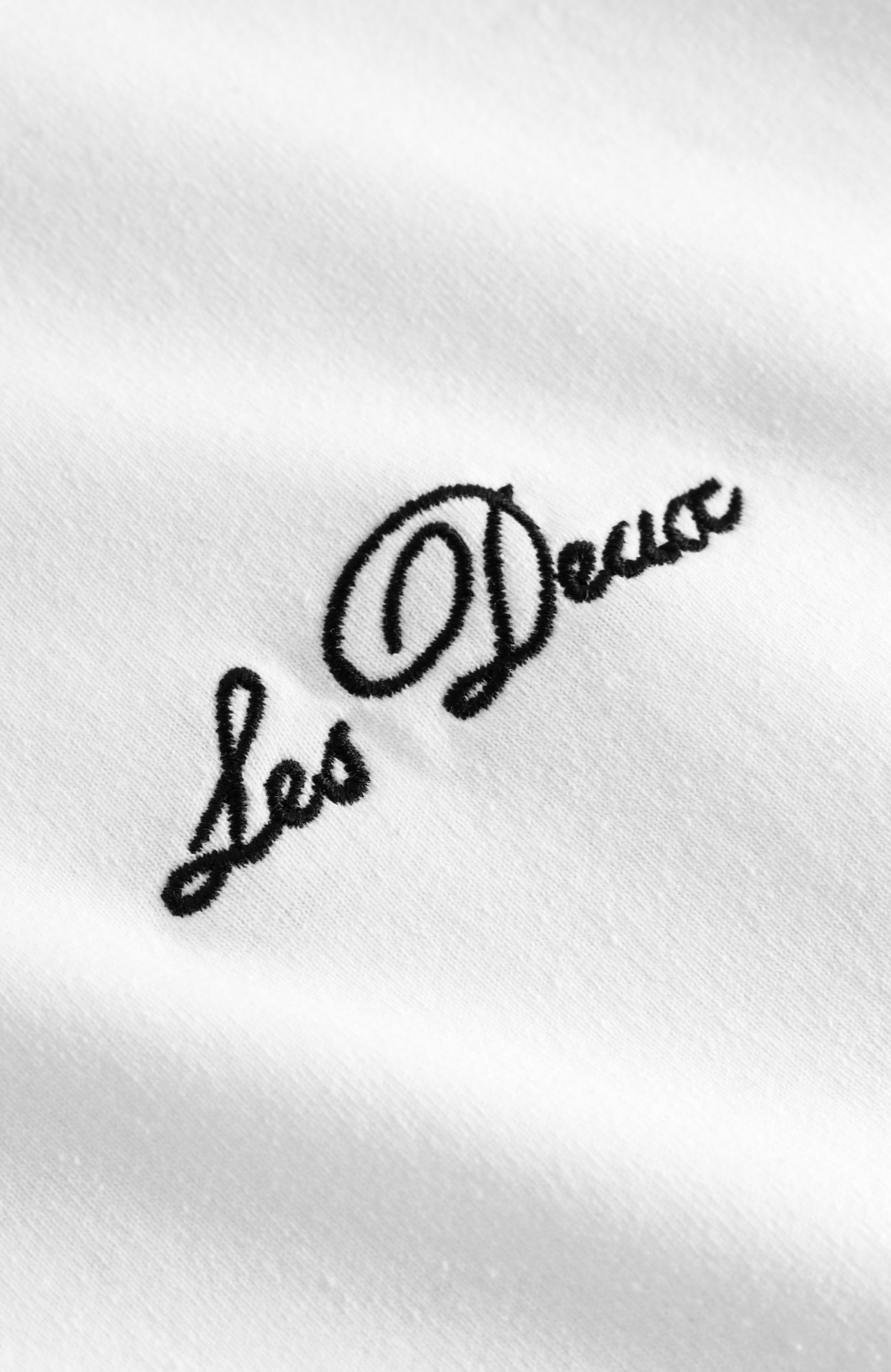 Les deux White Vabalt istuv crewneck t-särk image 9