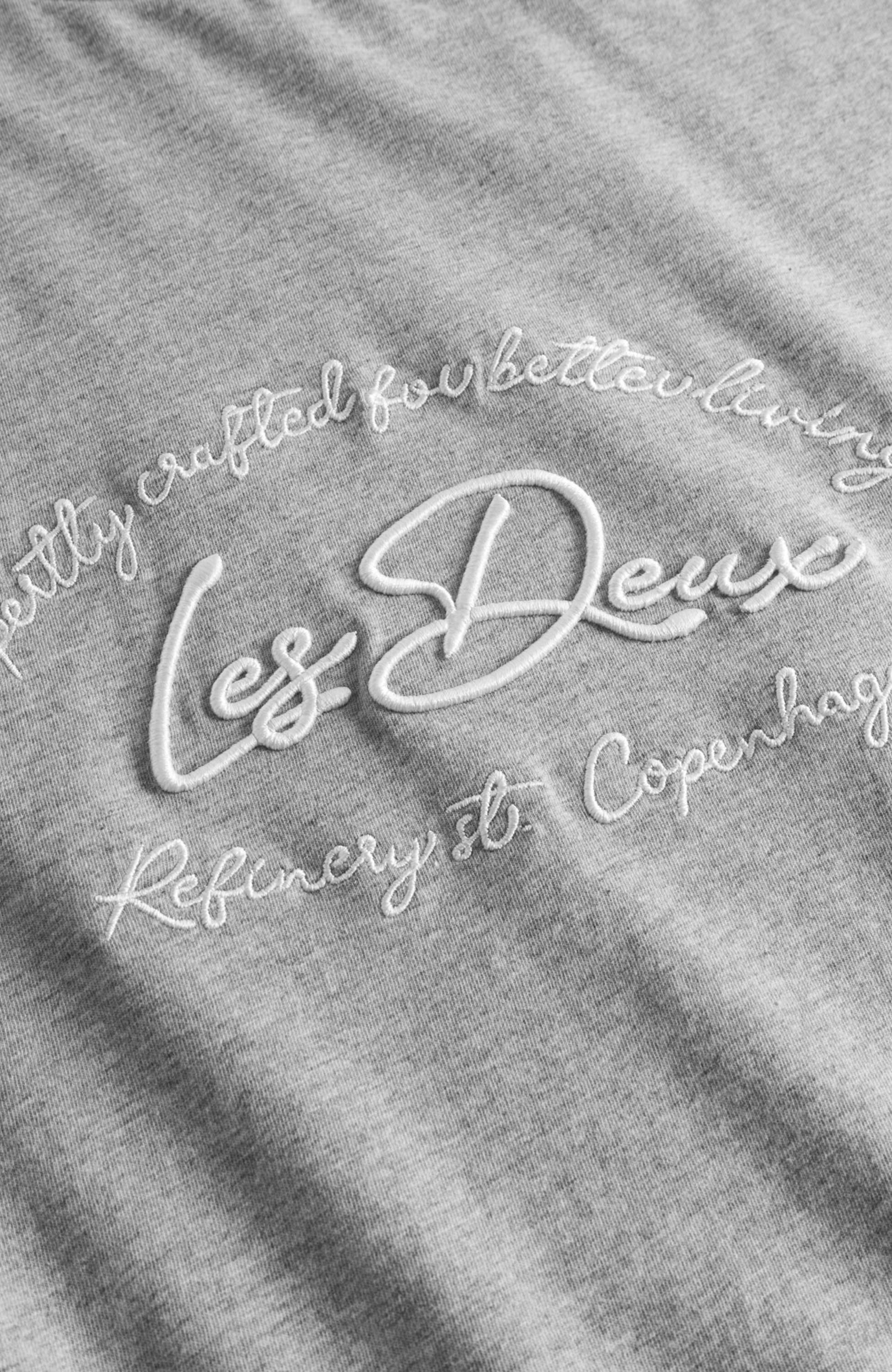 Les deux Grey Embroidered cotton t-shirt camden image 7