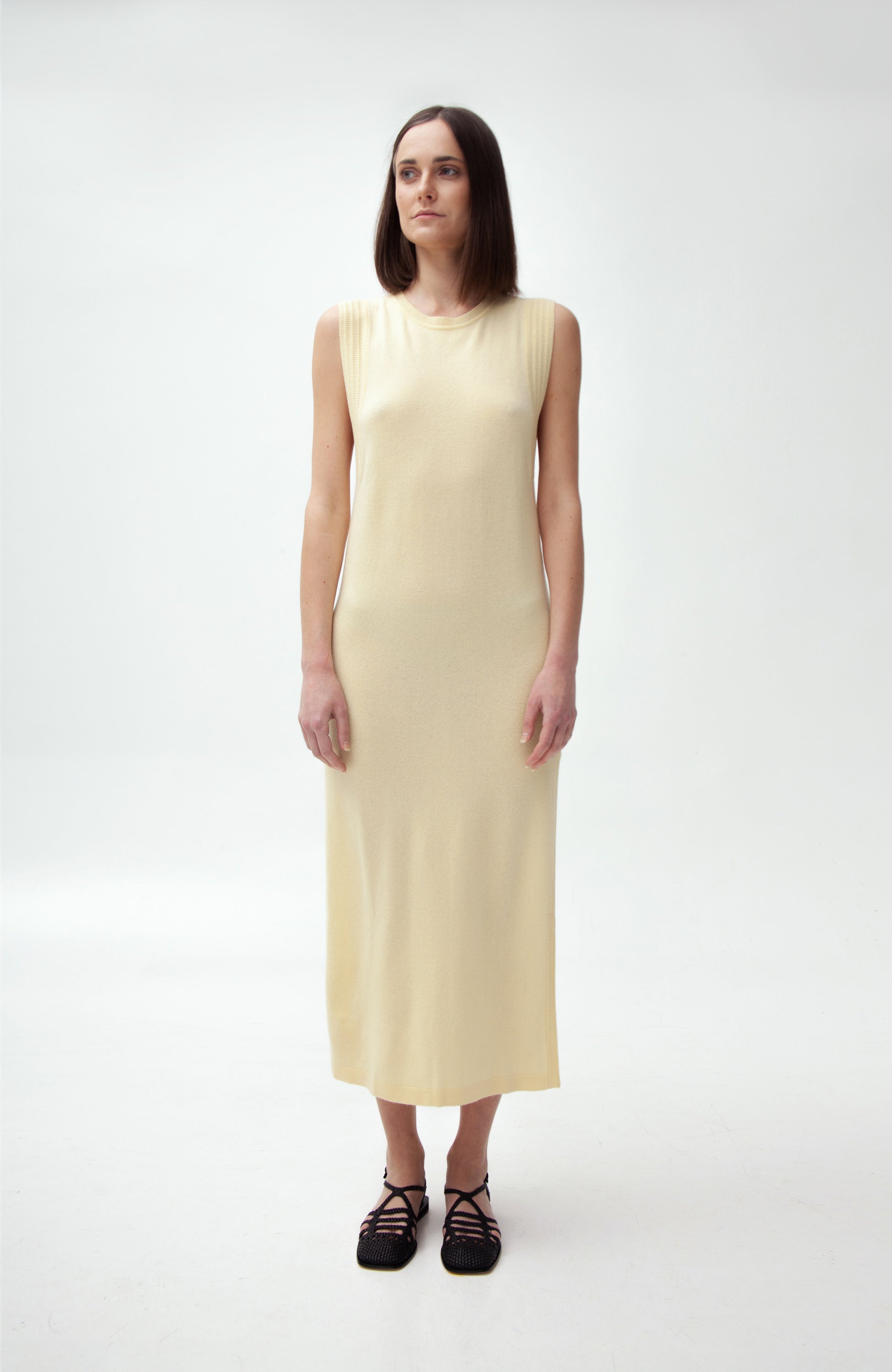 Lisa yang Yellow Side-slit maxi dress susanna image 4