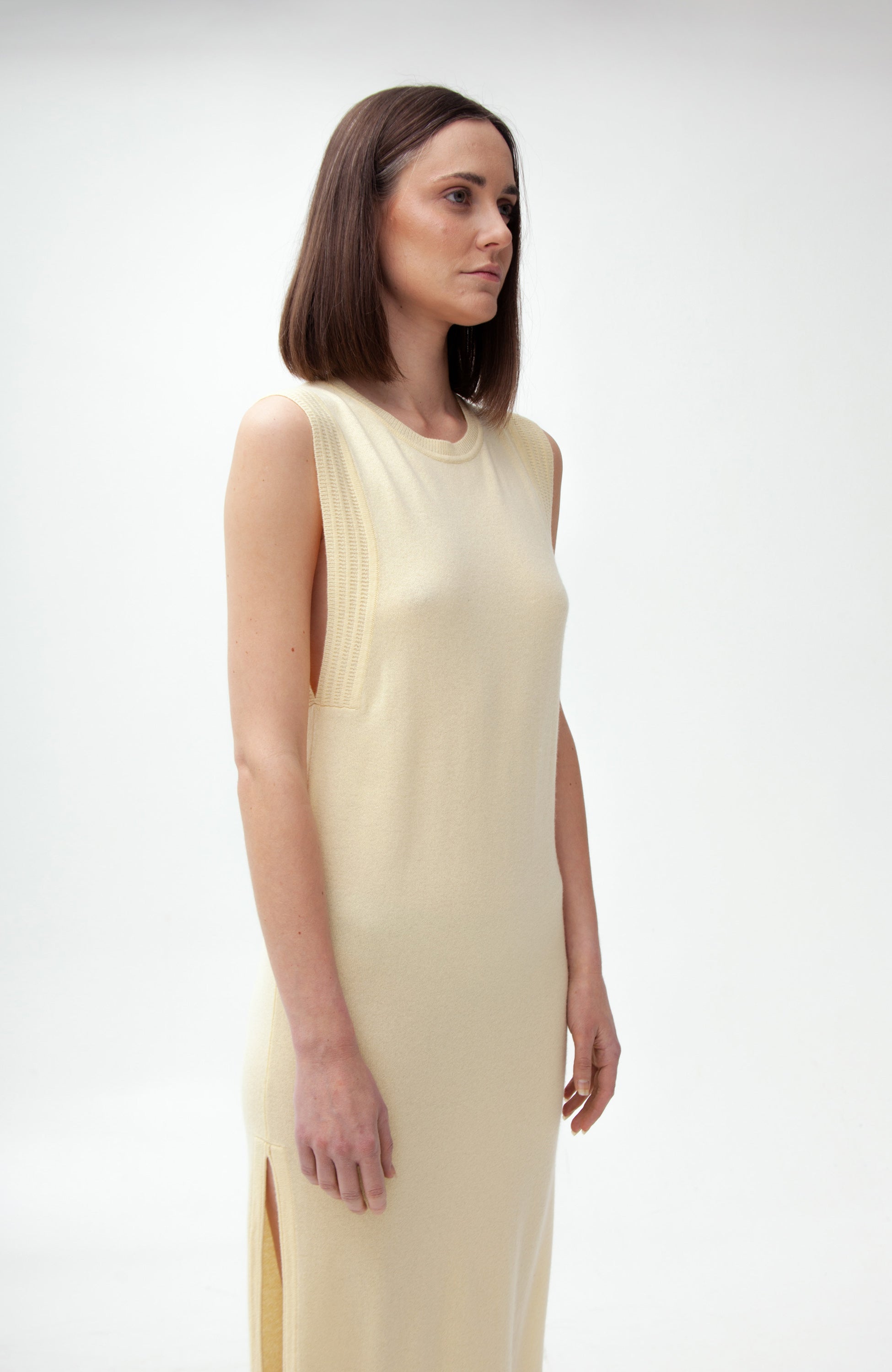 Lisa yang Yellow Side-slit maxi dress susanna image 7