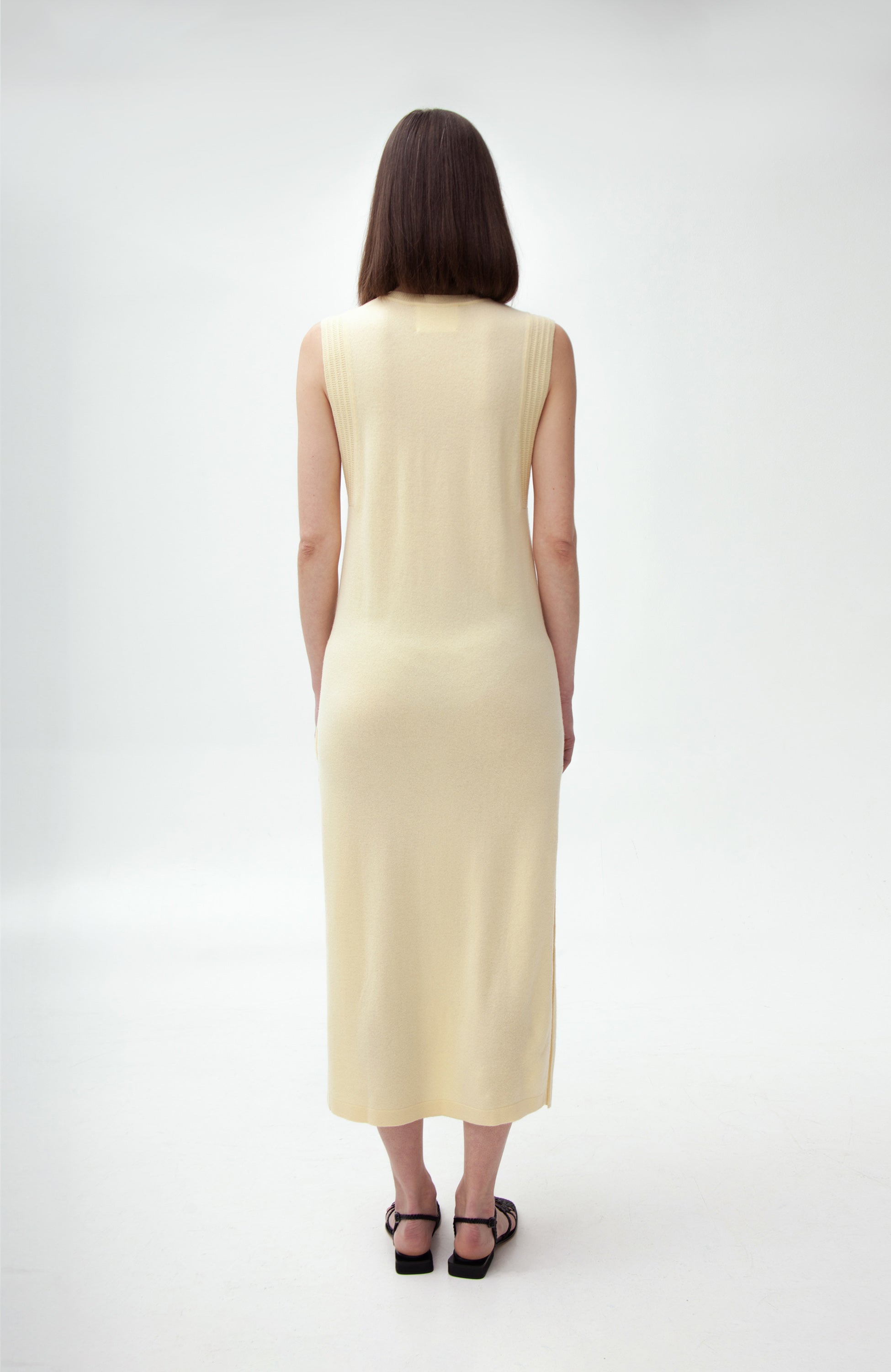 Lisa yang Yellow Side-slit maxi dress susanna image 6