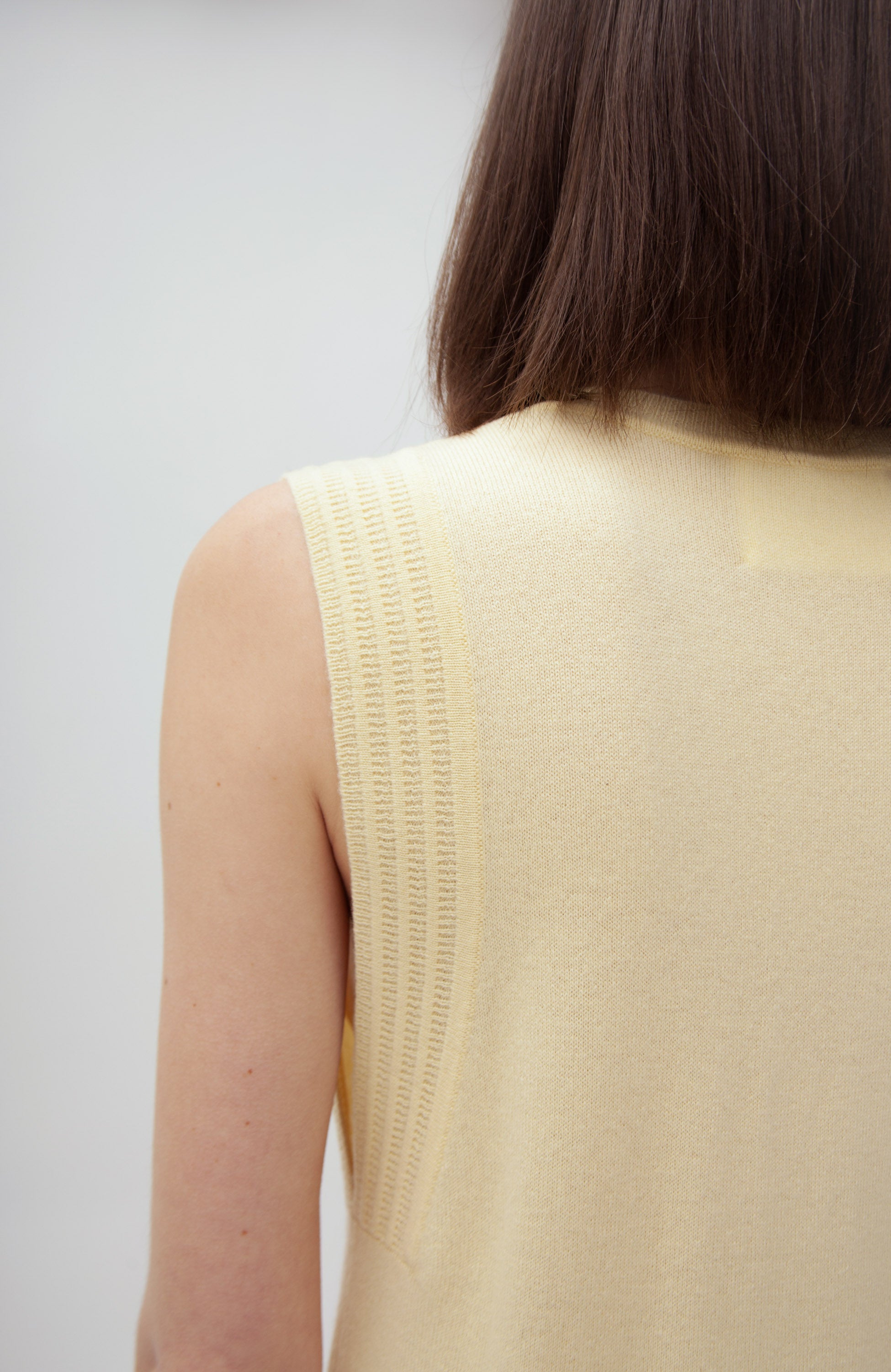 Lisa yang Yellow Side-slit maxi dress susanna image 9