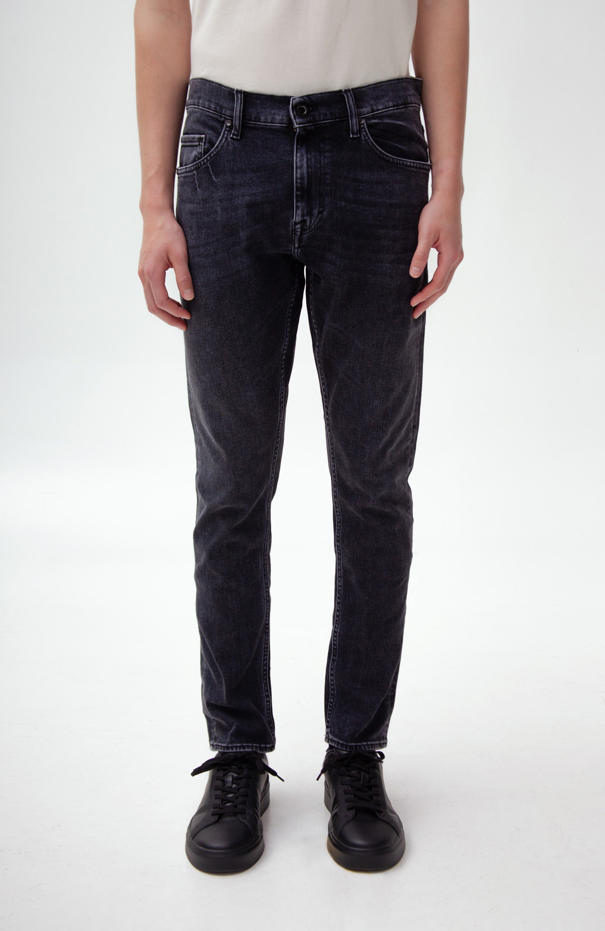 Jeansy slim fit PISTOLERO