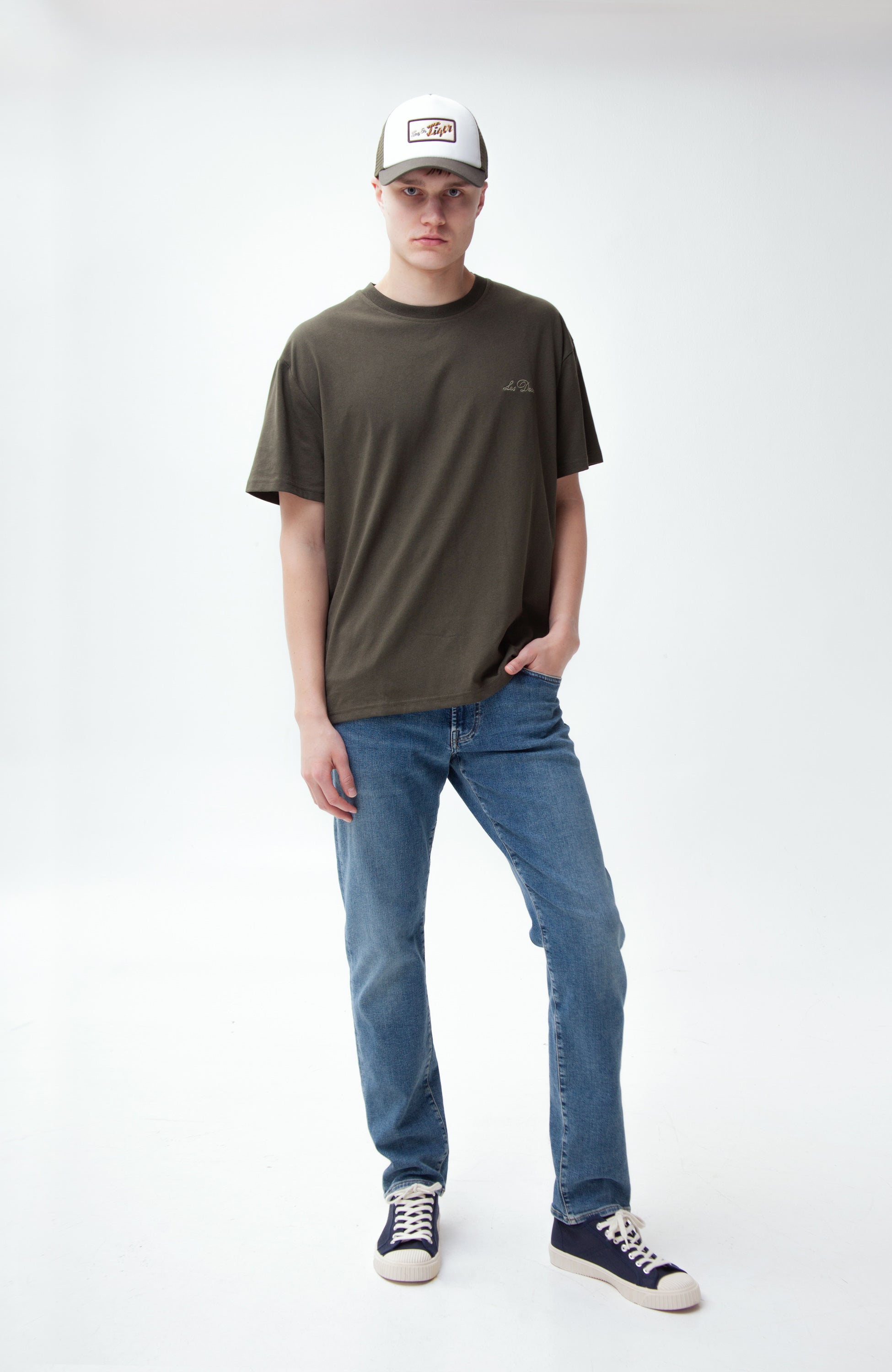Crewneck loose-fit t-shirt