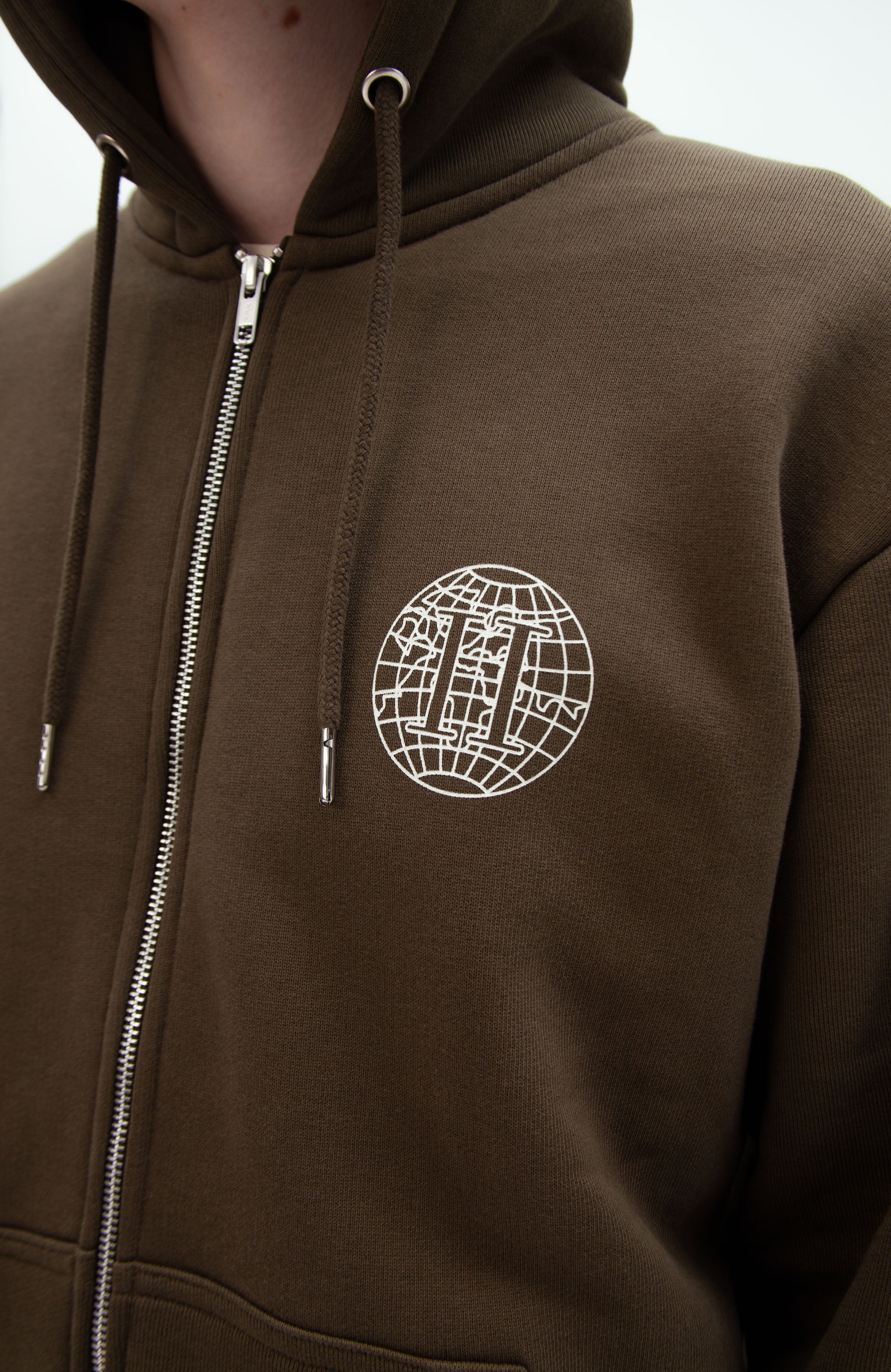 Les deux Green Zipped hoodie globe image 5