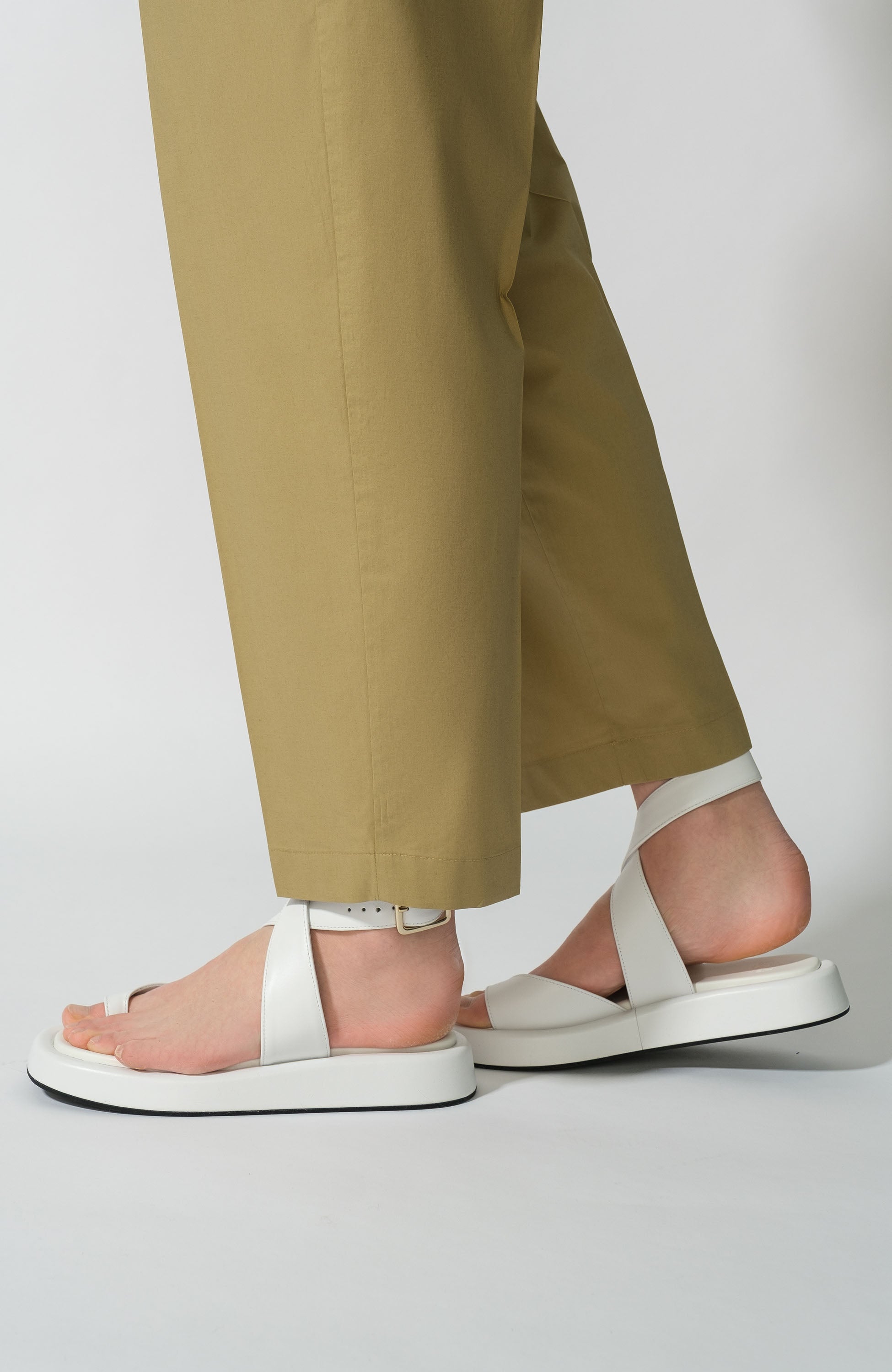 Erika cavallini White Cross-strap leather sandals image 8