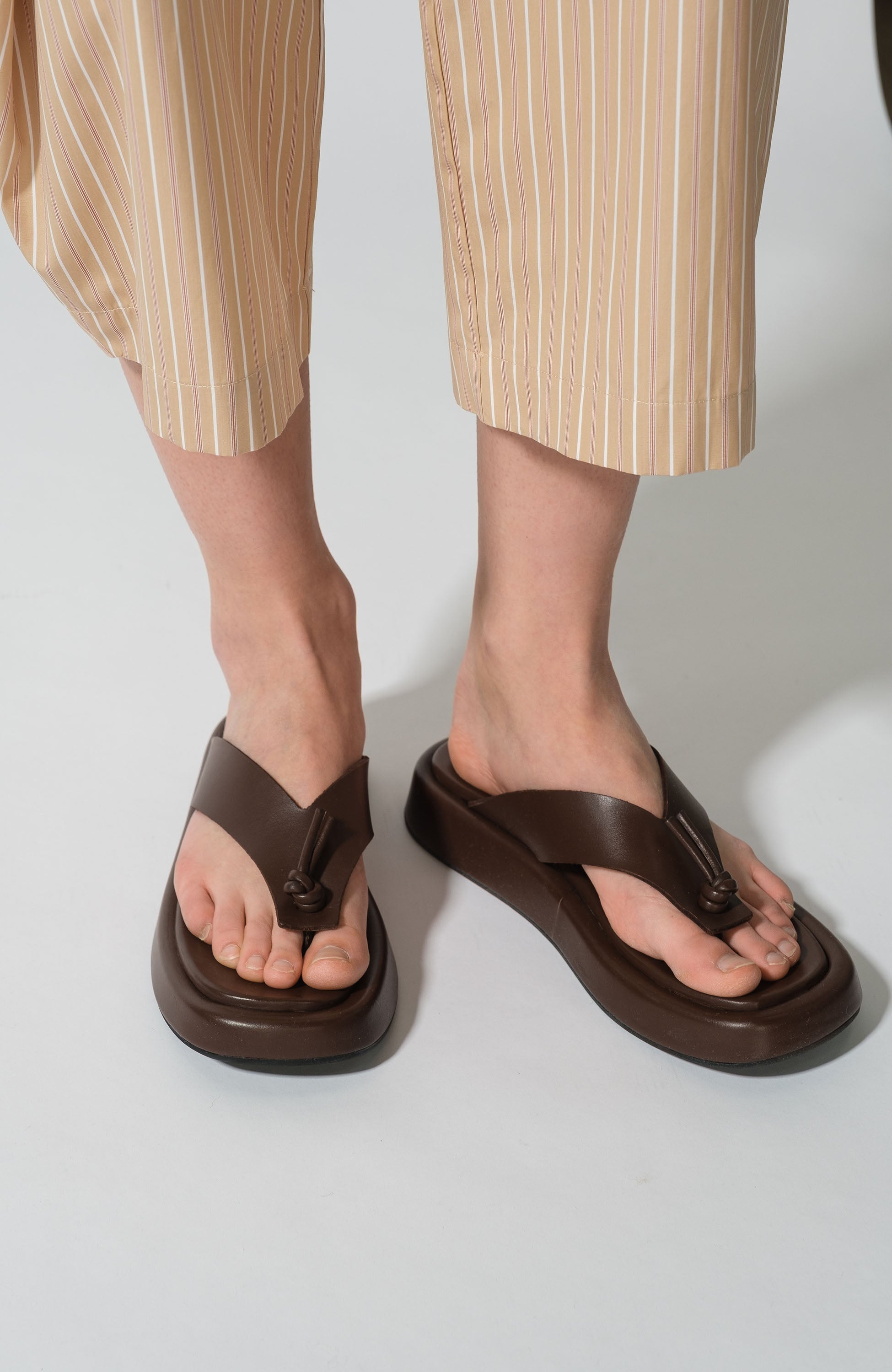 Leather flip flop ERIKA CAVALLINI