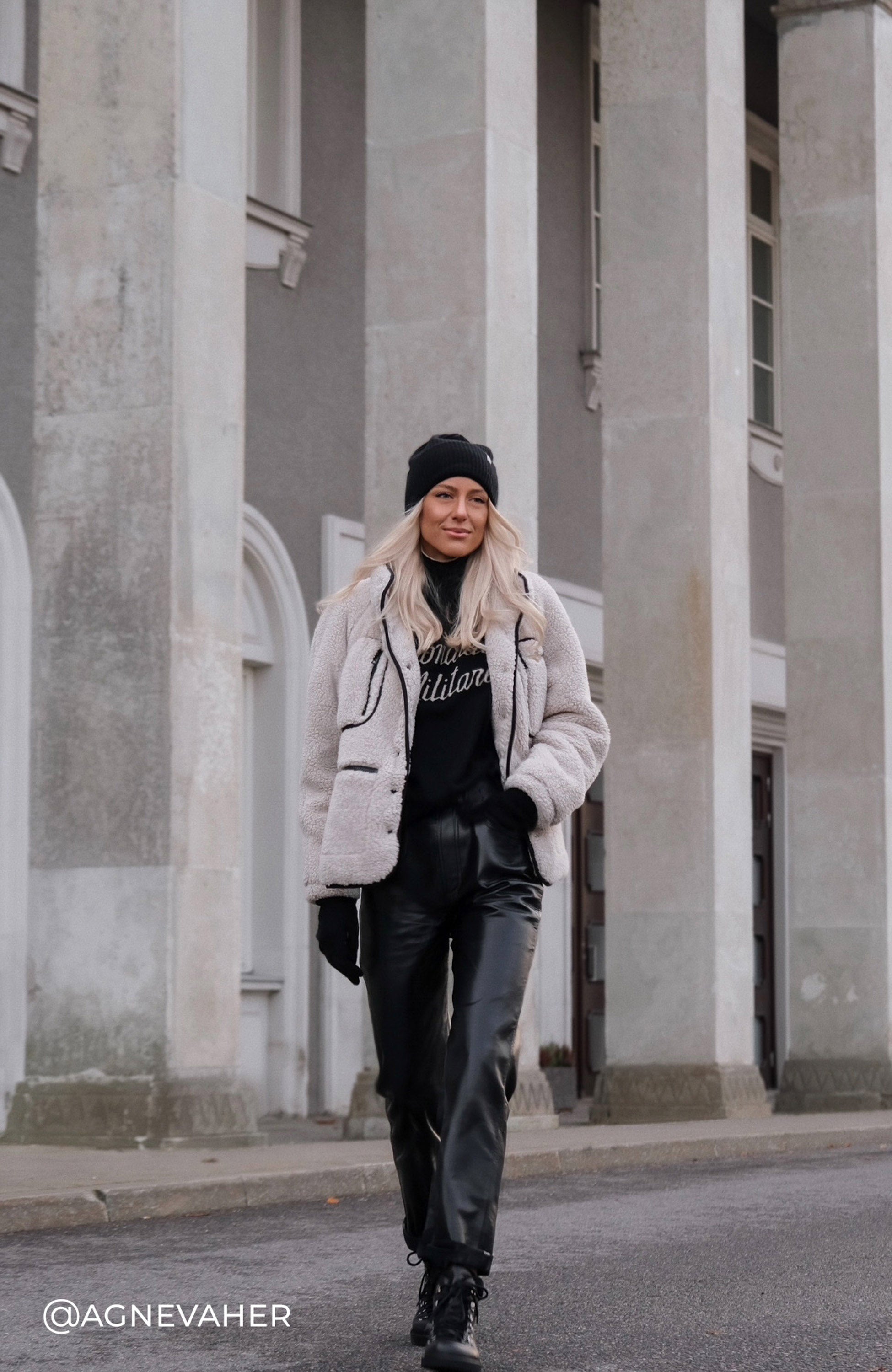 Agolde Black Leather straight trousers 90's pinch image 8