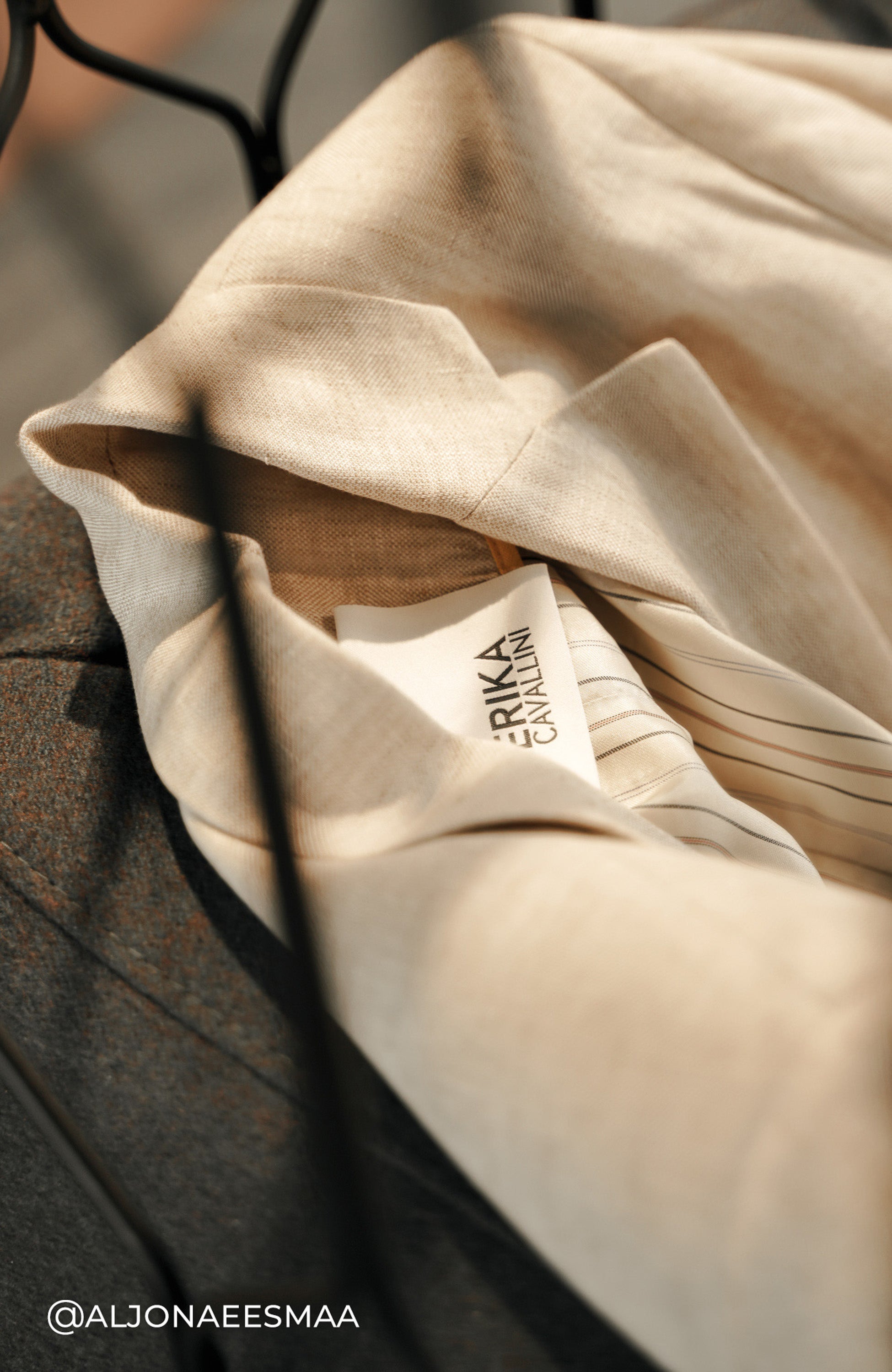 Erika cavallini Beige Belted linen blazer image 9