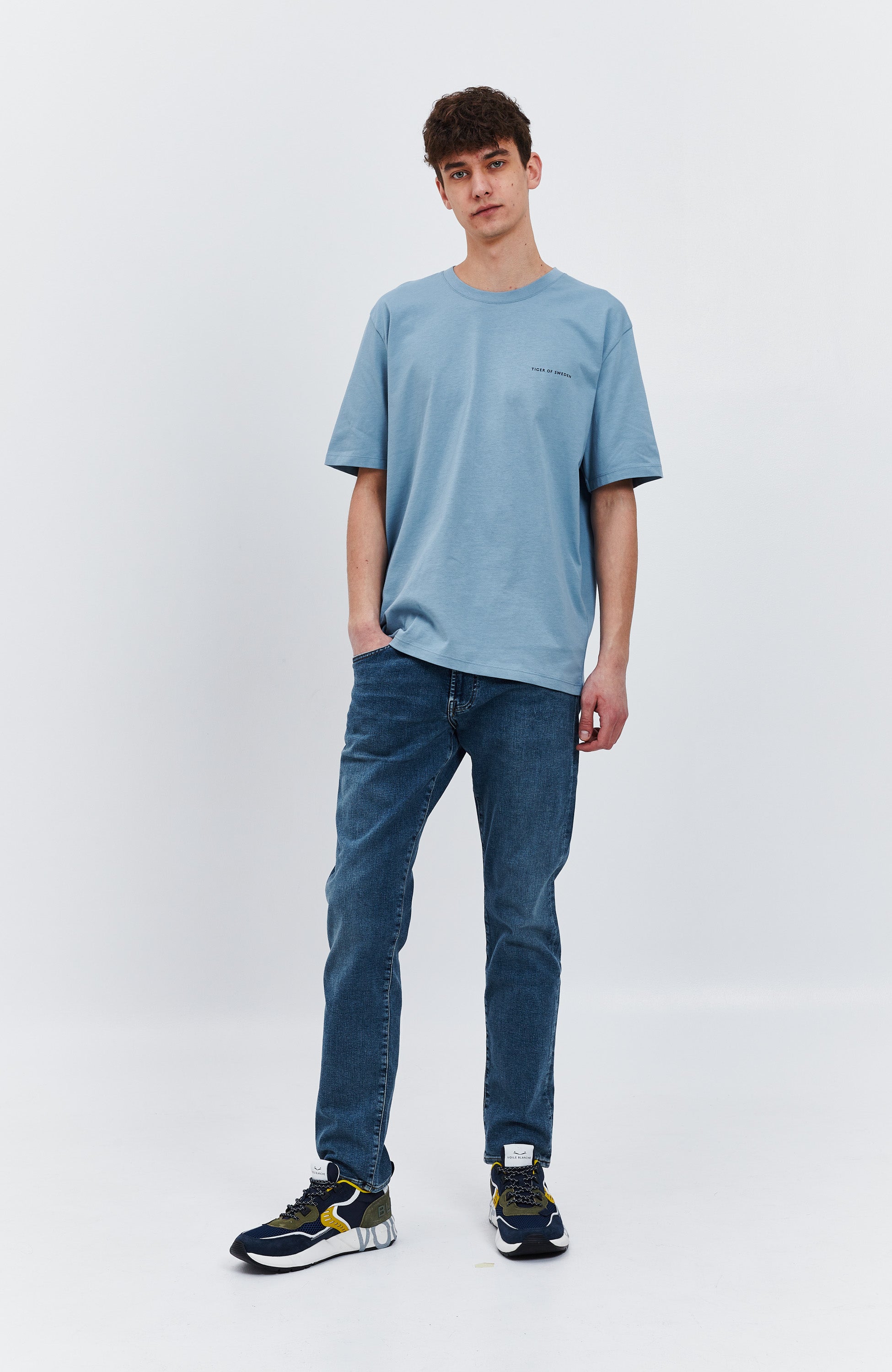 Tiger of sweden Blue Relaxed-fit t-shirt pro image 5