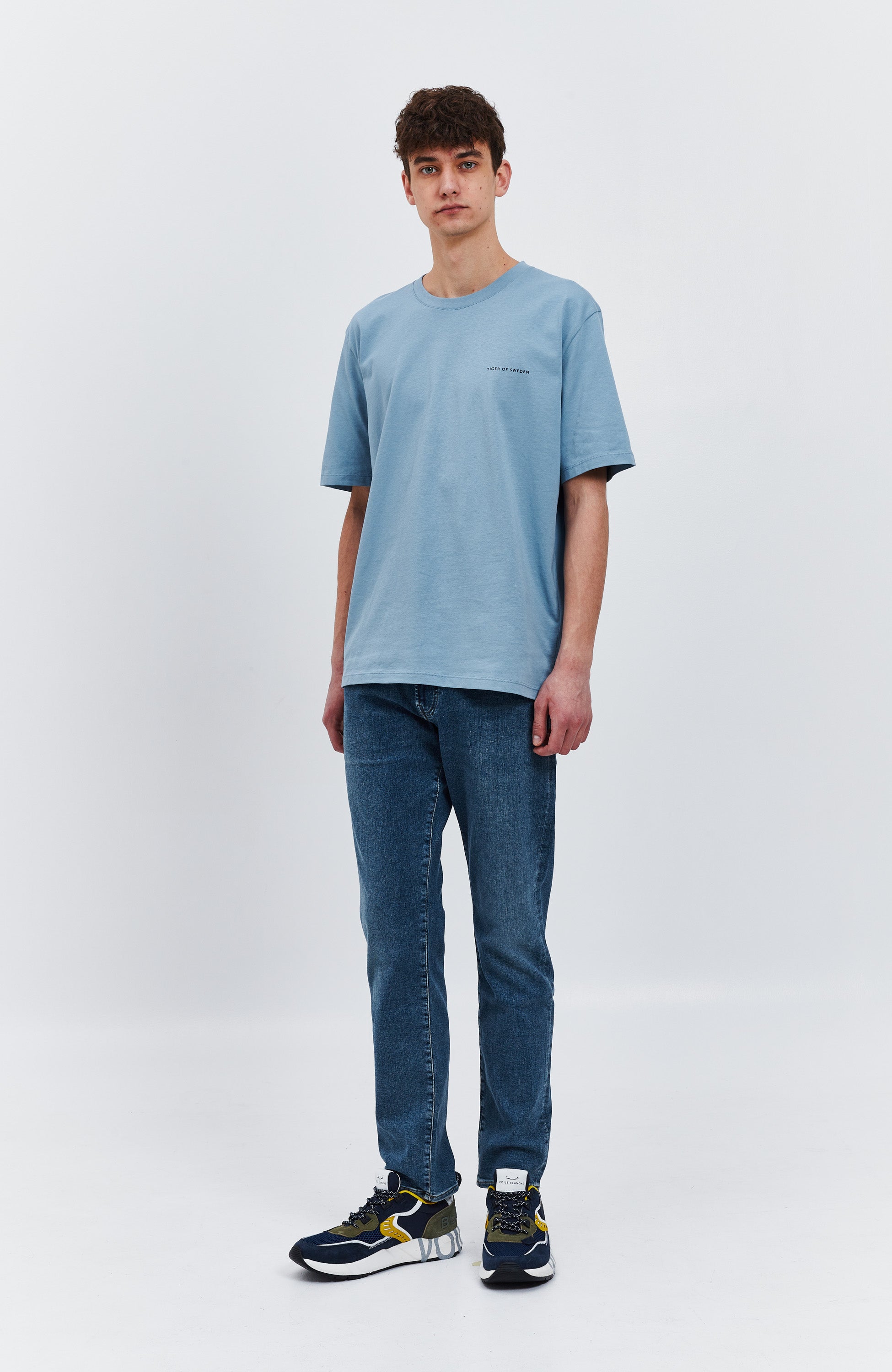 Tiger of sweden Blue Relaxed-fit t-shirt pro image 2