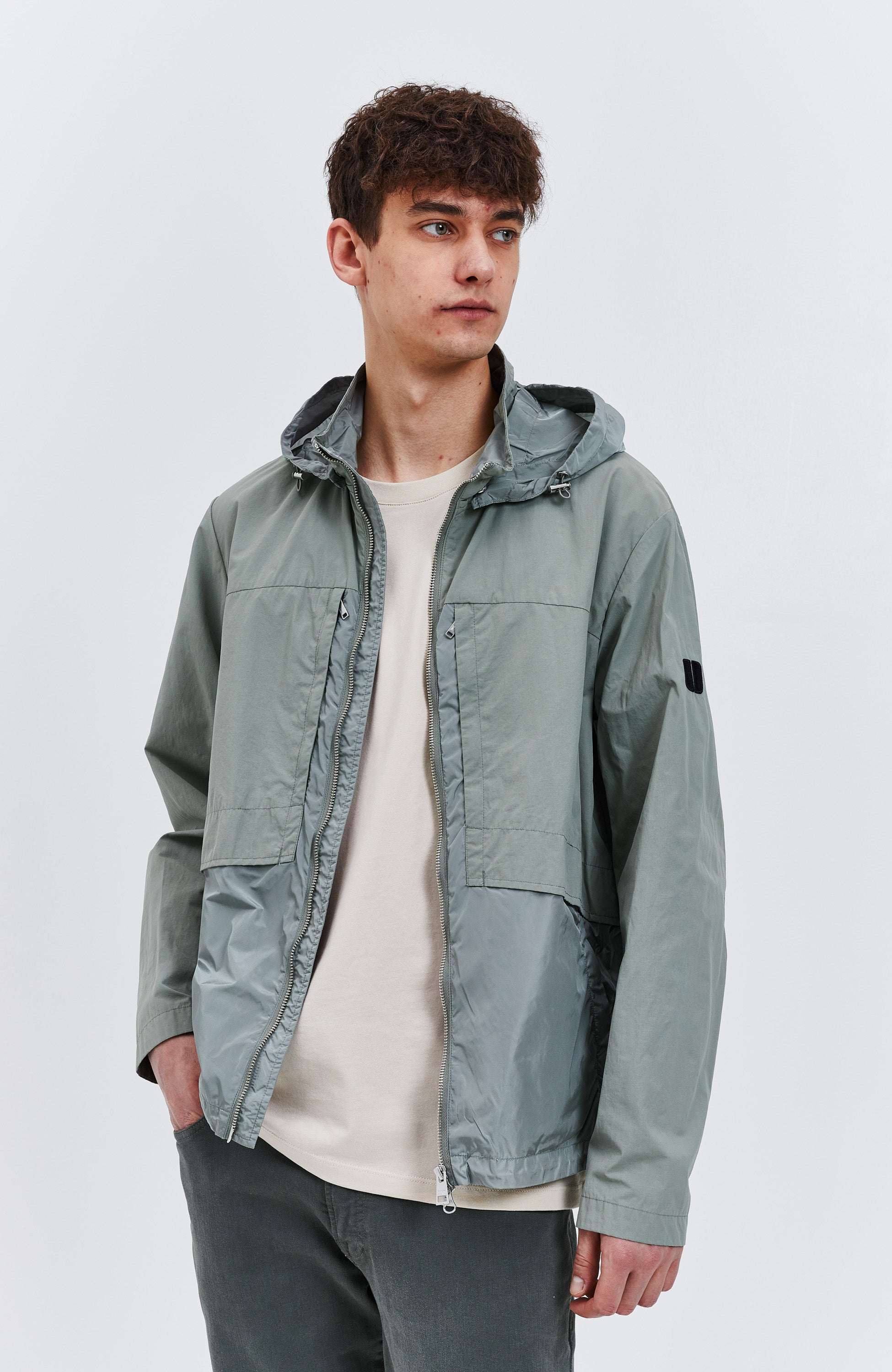 Lightweight windbreaker jacket HERO