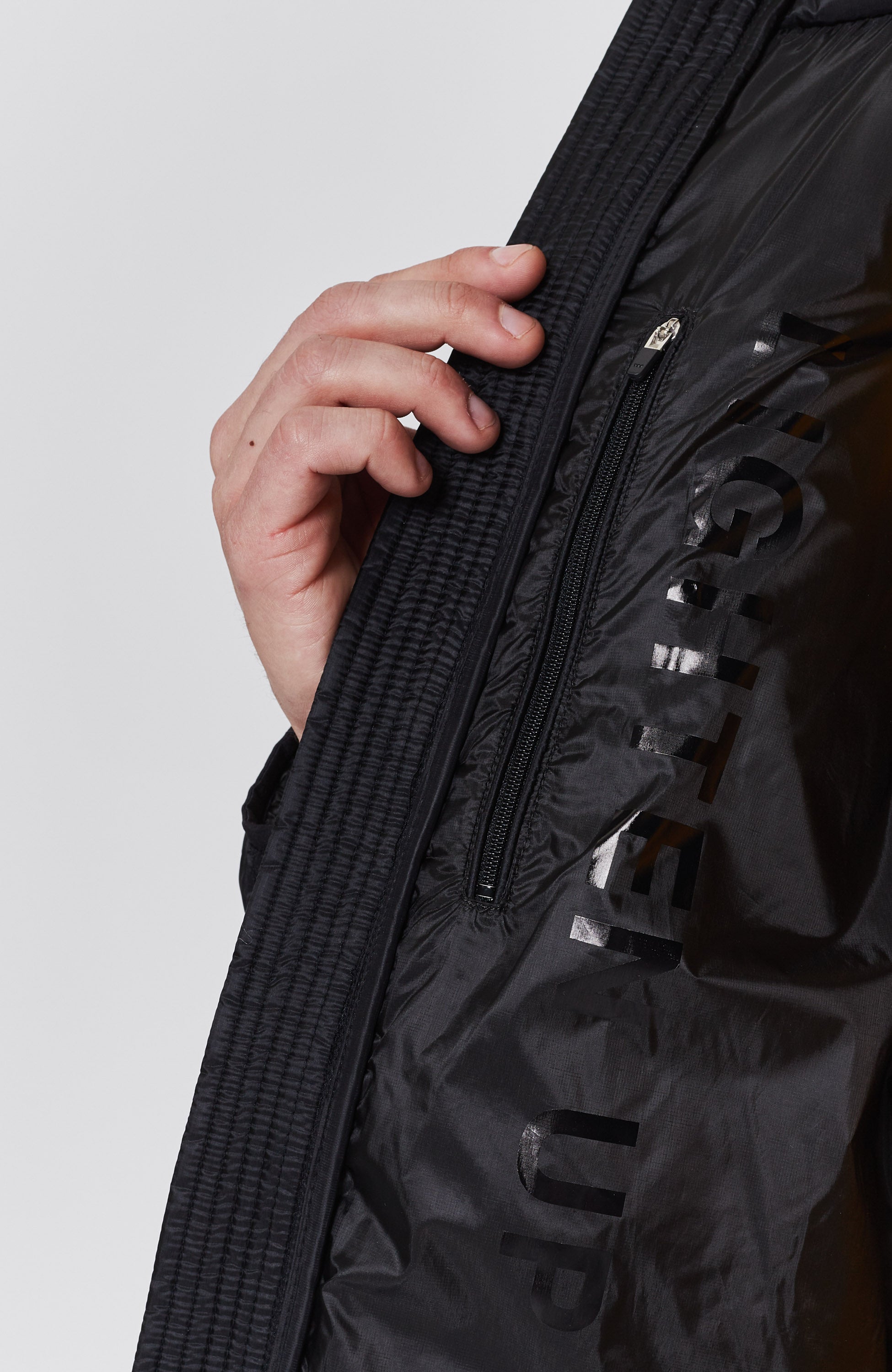 Moose knuckles Black Kerge parka pisquid image 9