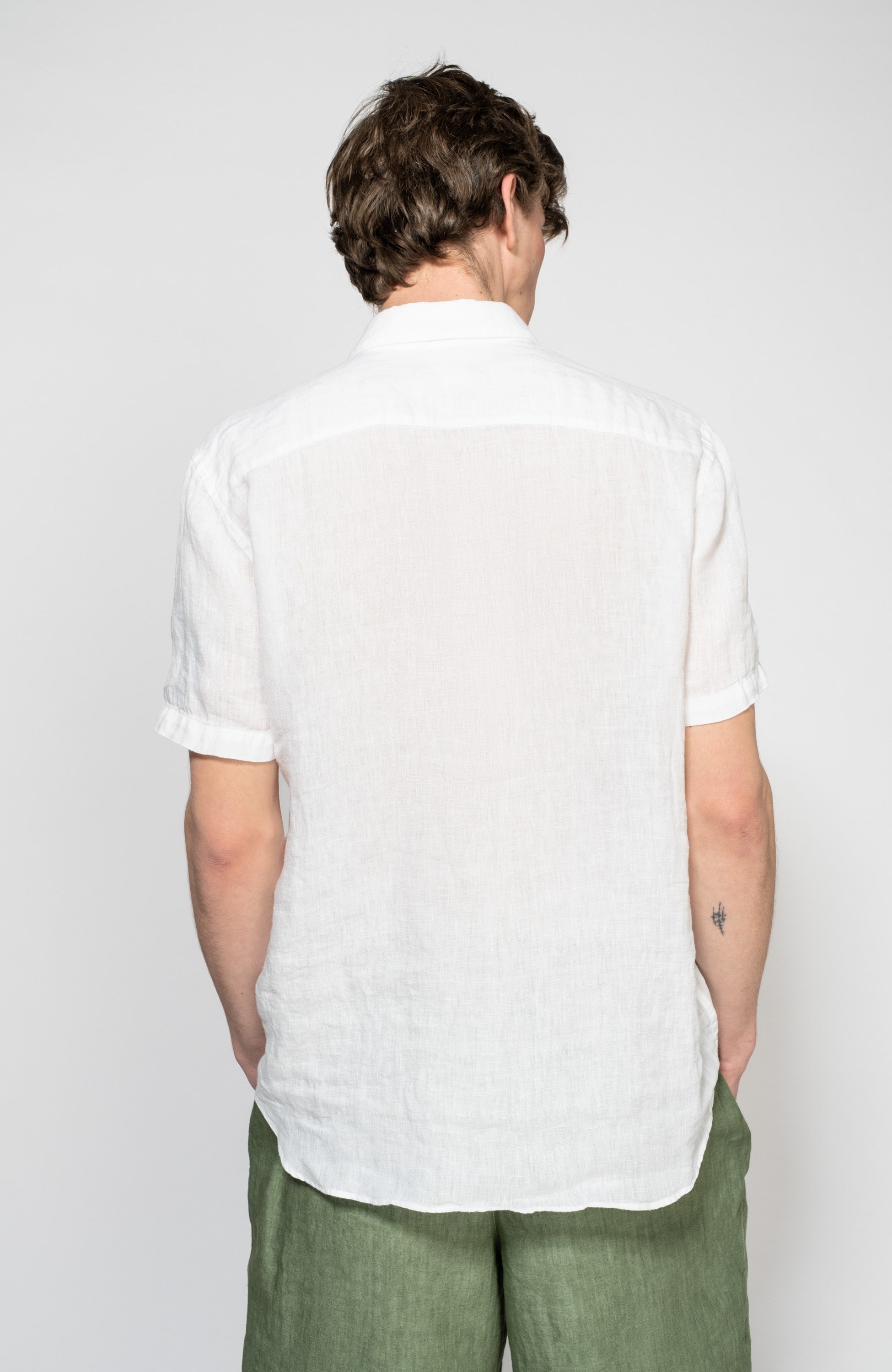 120% lino White Short sleeve linen patch-pocket shirt image 4