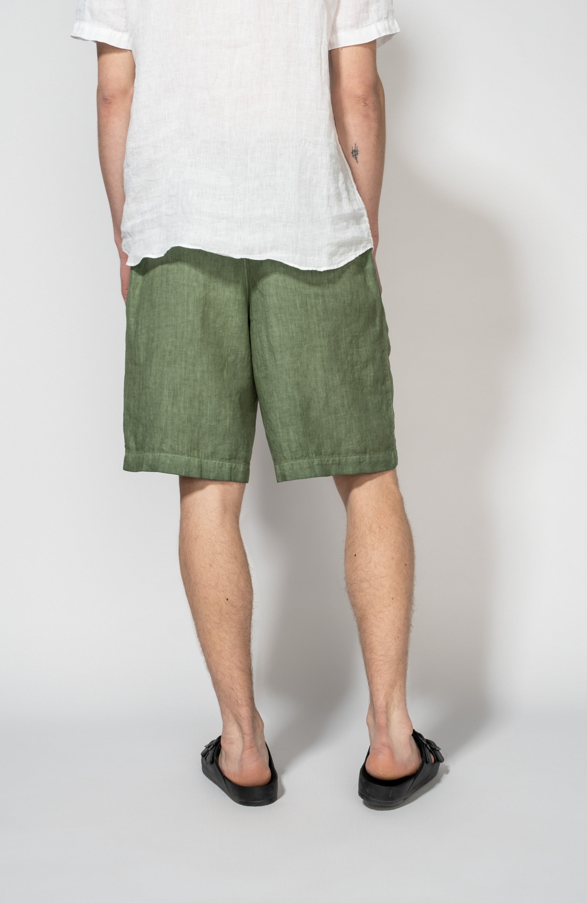 120% lino Green Linen bermuda shorts image 3