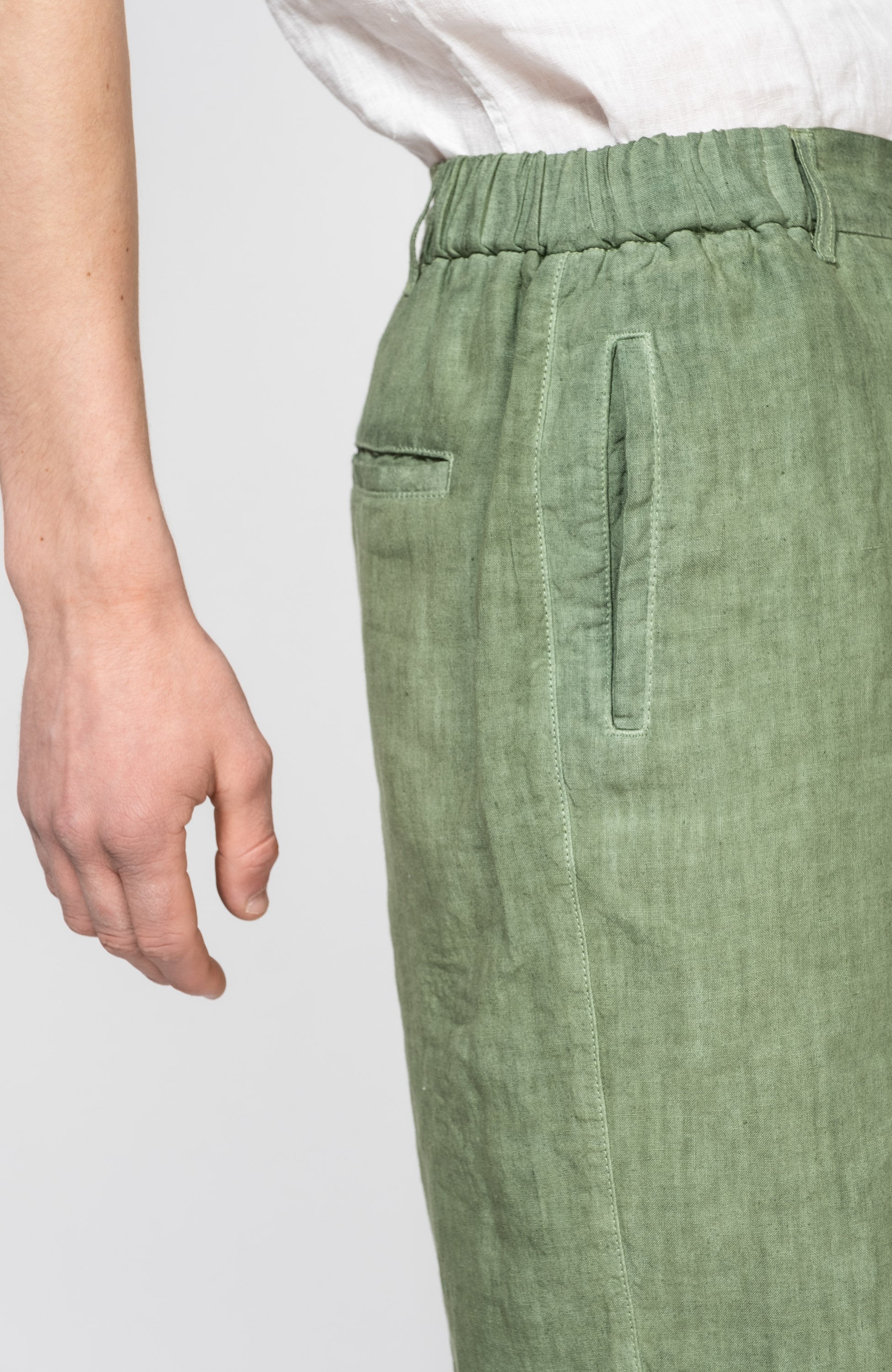 120% lino Green Linen bermuda shorts image 5