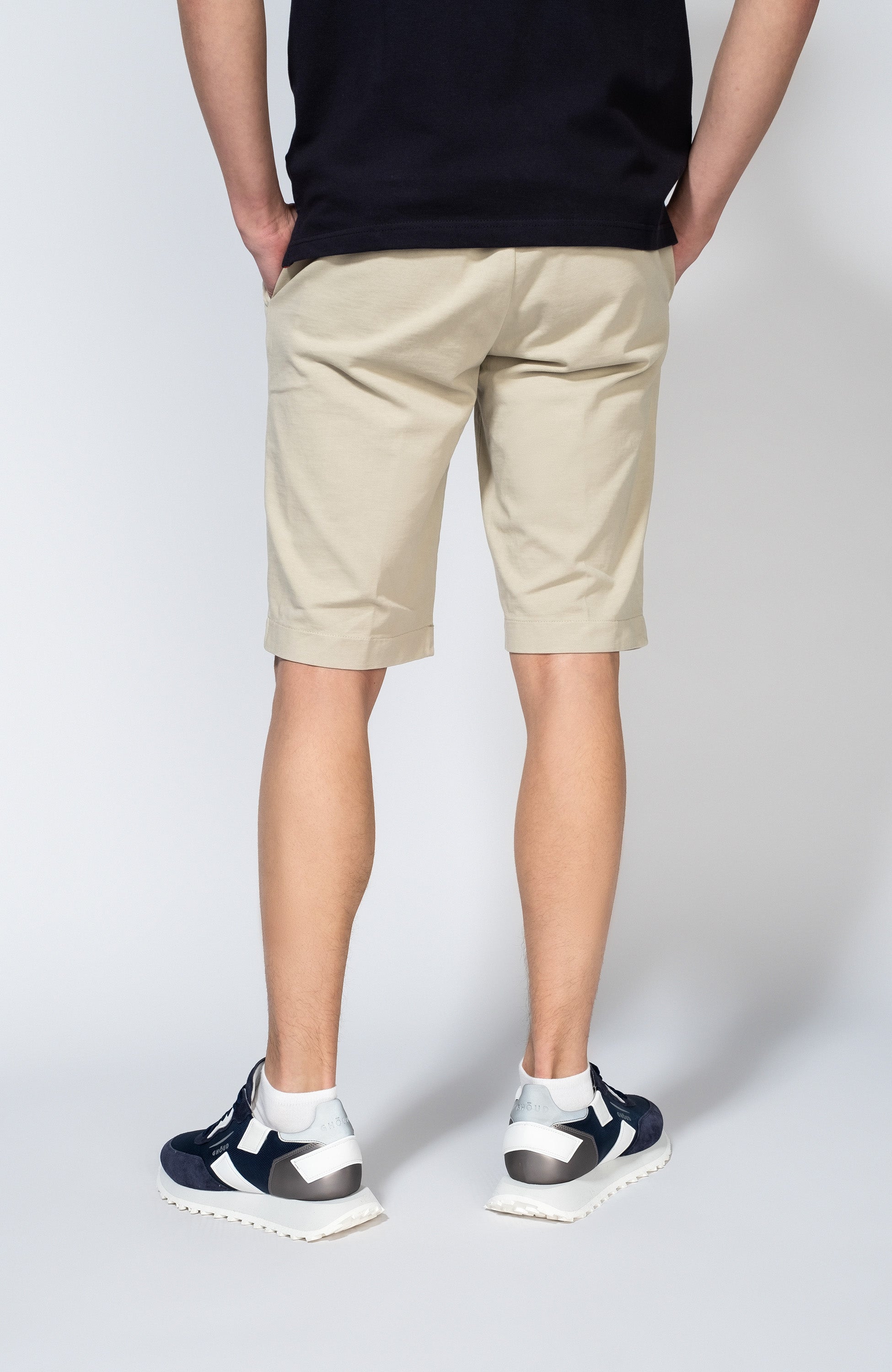 Aeronautica militare Neutral Tailored jersey shorts image 4