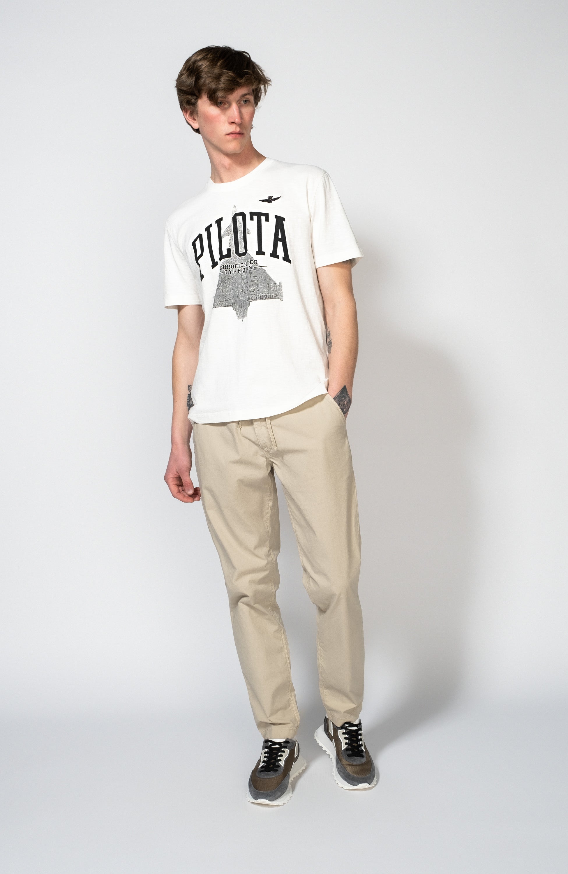 Aeronautica militare Neutral Drawstring lightweight trousers image 1