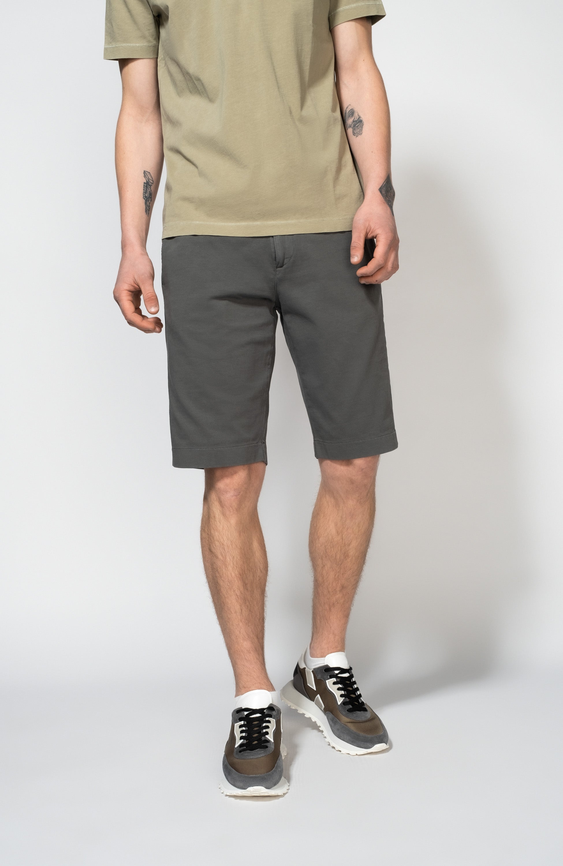 Aeronautica militare Grey Lühikesed püksid jercey-kangast image 2