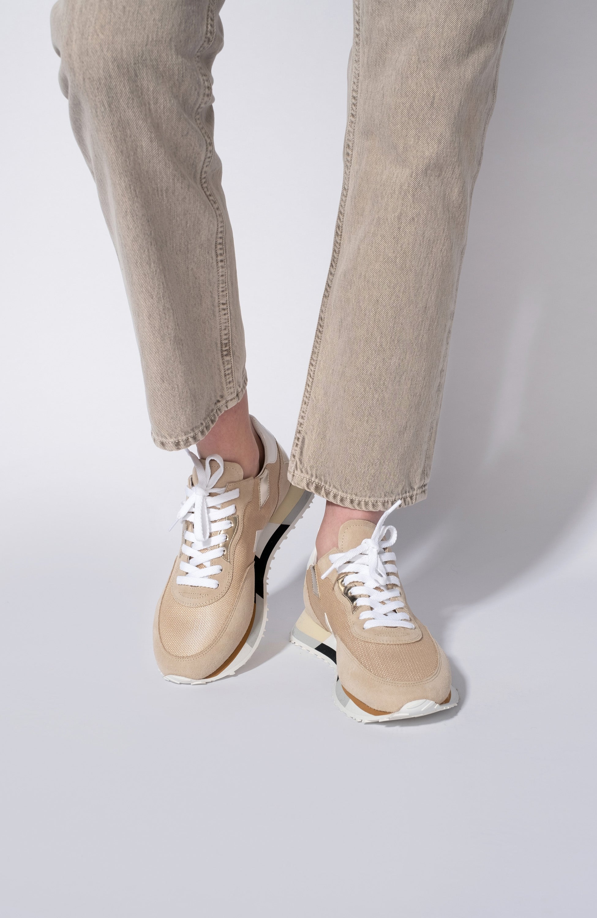 Ghoud Multicolor Mitmevärvilise tallaga seemisnahast tossud rush low top image 6