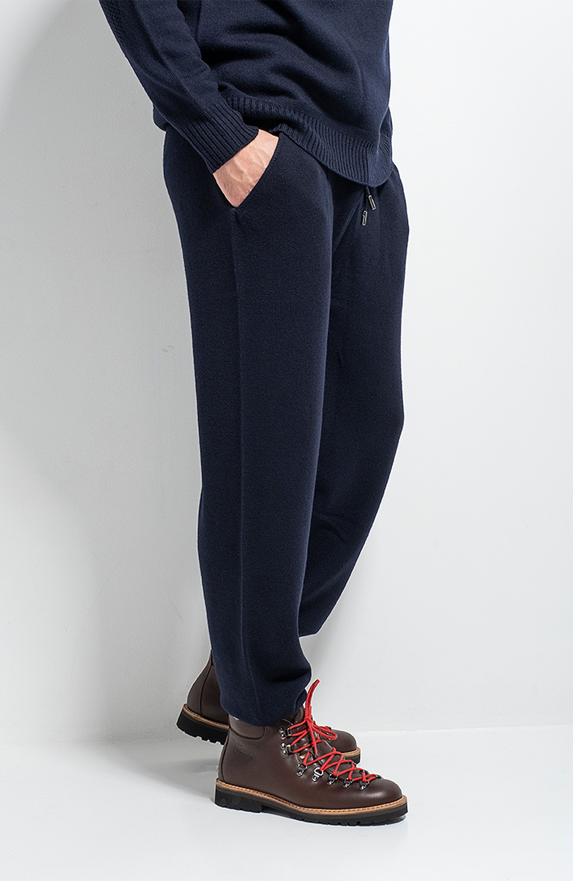 Johnstons of elgin Navy Fine merino joggers image 4