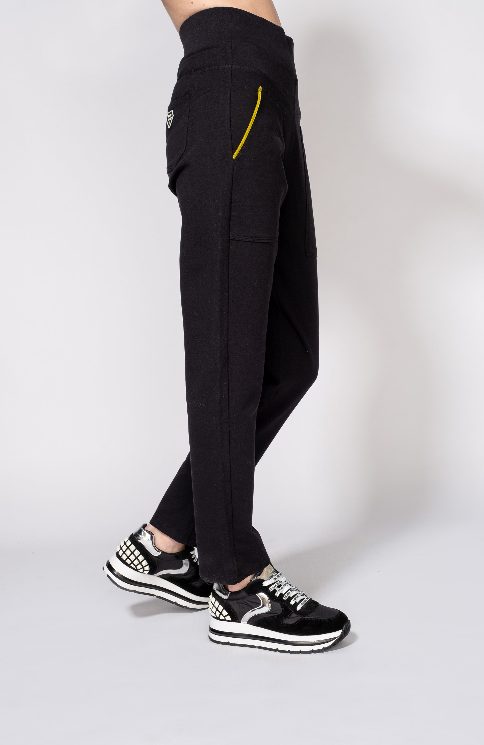 Aeronautica militare Black High-waist tapered sweatpants image 5