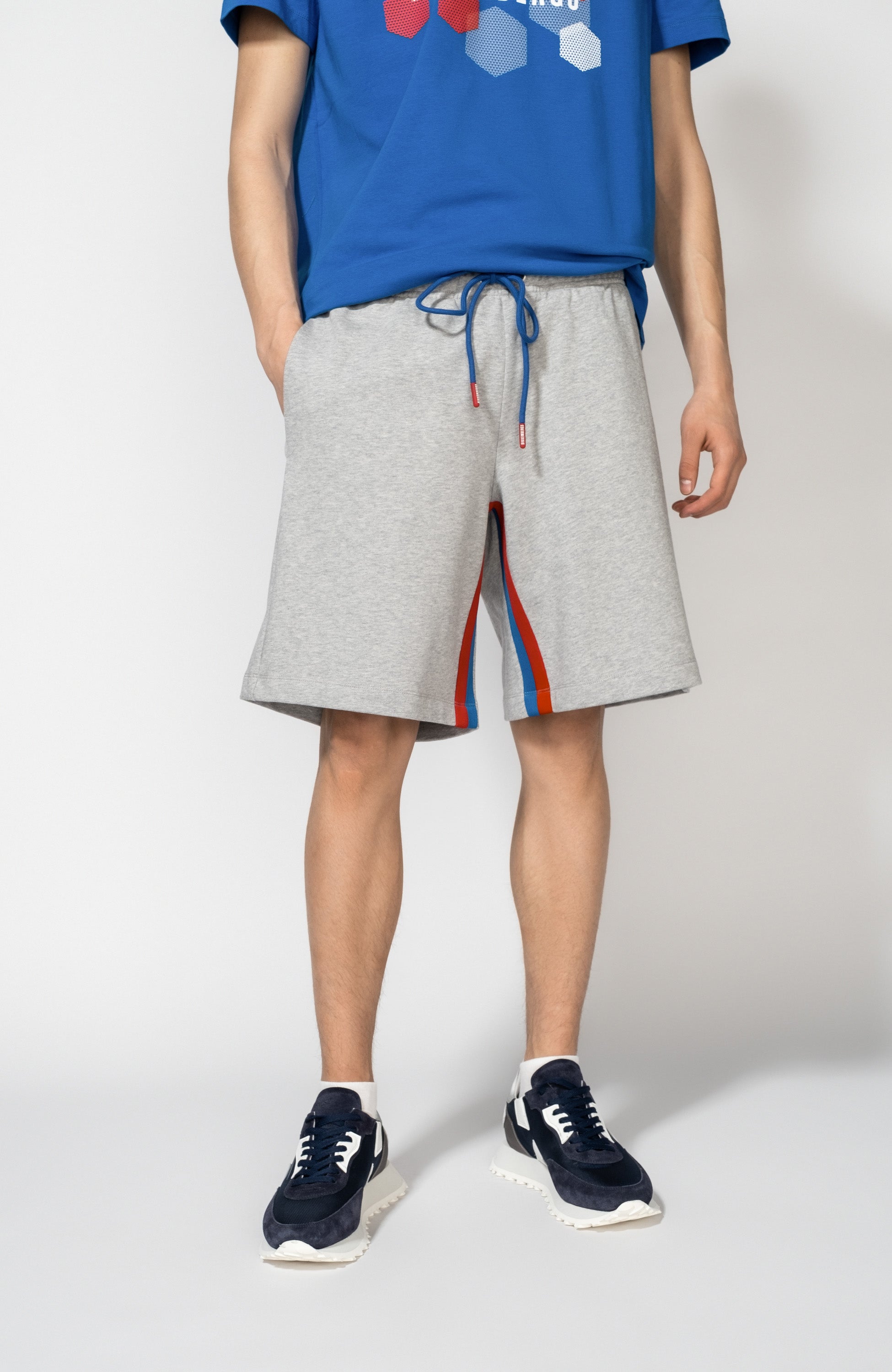 Dirk bikkembergs Grey Lühikesed püksid küljeribaga image 2