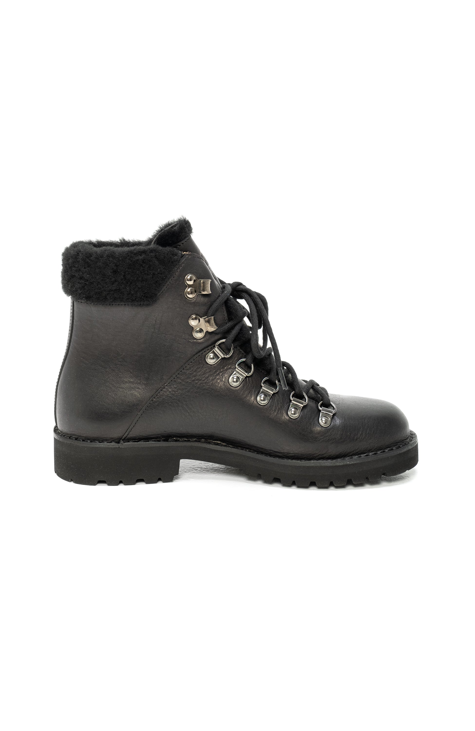 Fracap Black Karusnahast detailidega poolsaapad image 5