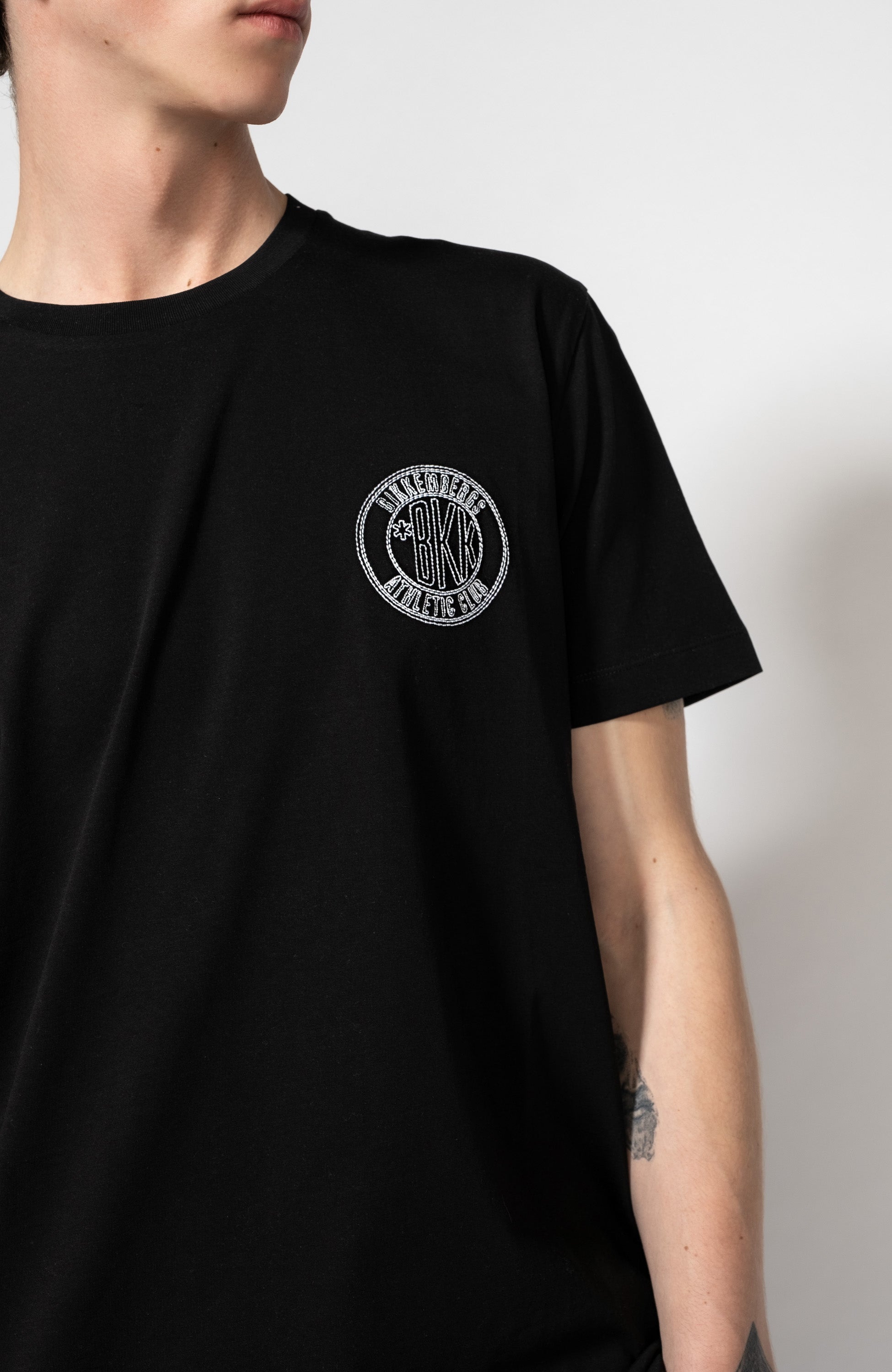 Dirk bikkembergs Black Puuvillane t-särk tikitud logoga image 2