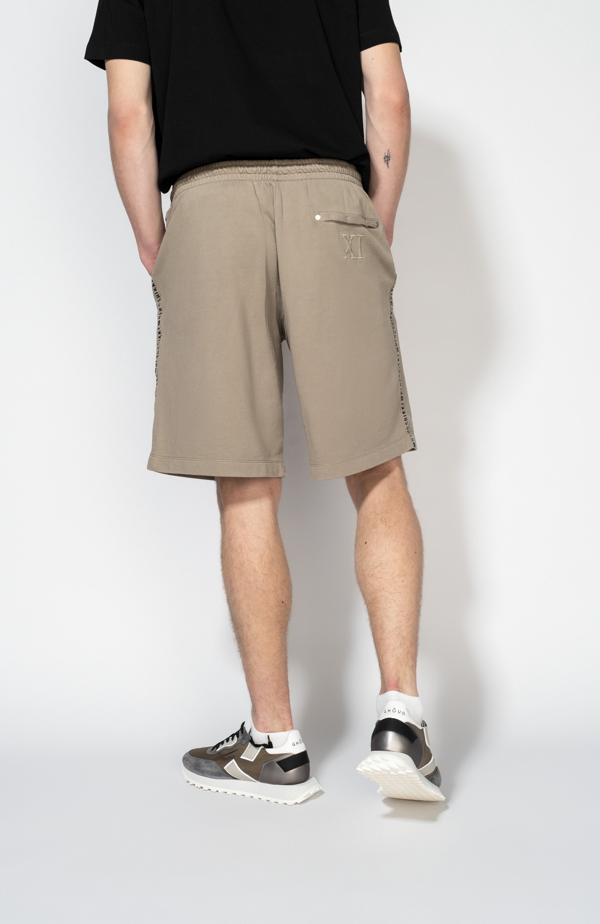 Dirk bikkembergs Beige Logo side-stripe jersey shorts image 3