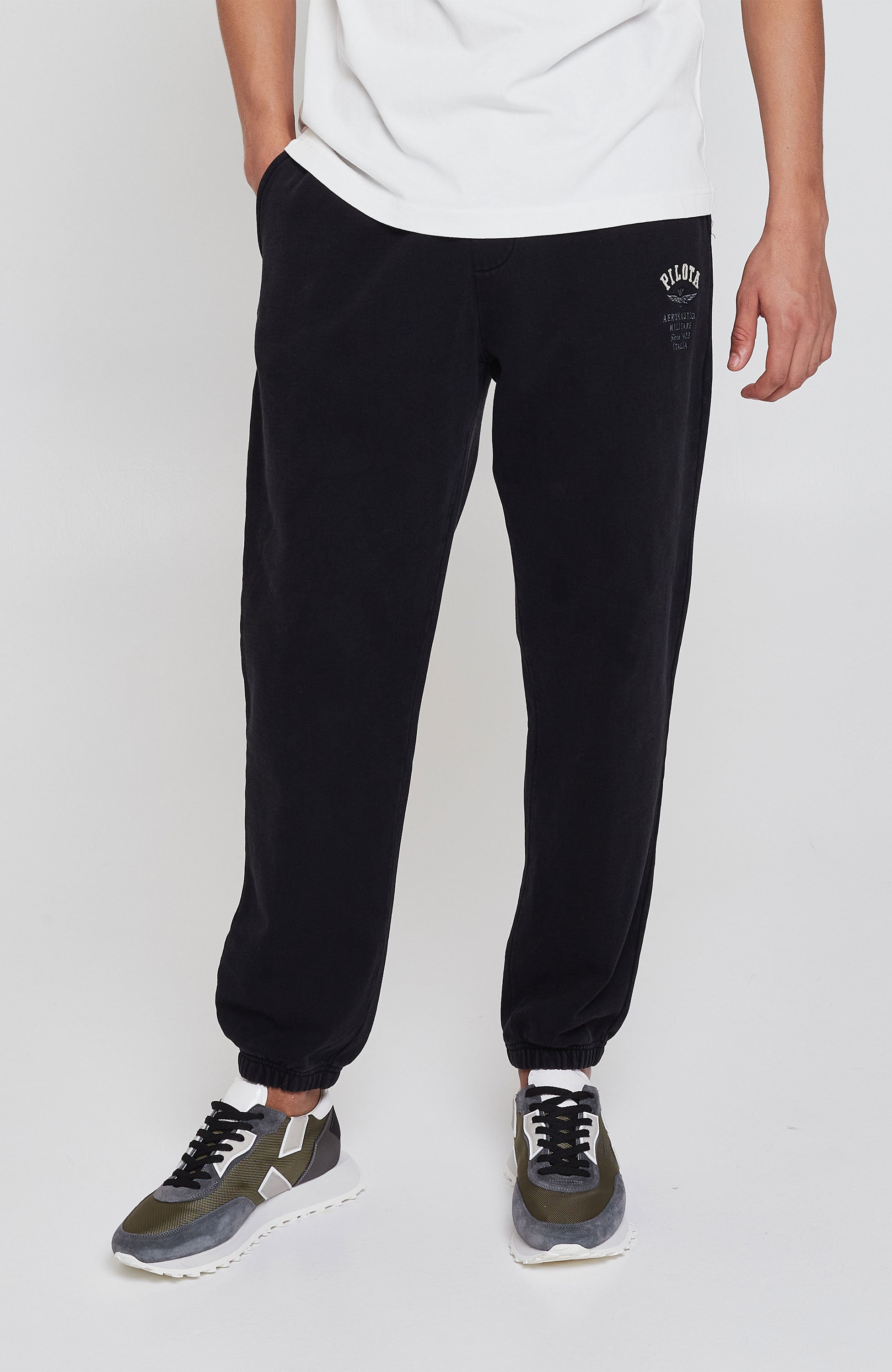 Garment-dyed cotton sweatpants