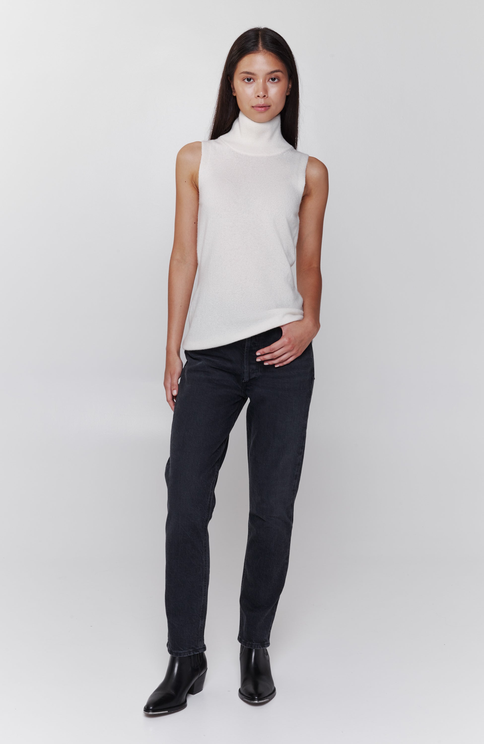 Ftc cashmere Neutral Highneck sleeveless top image 6