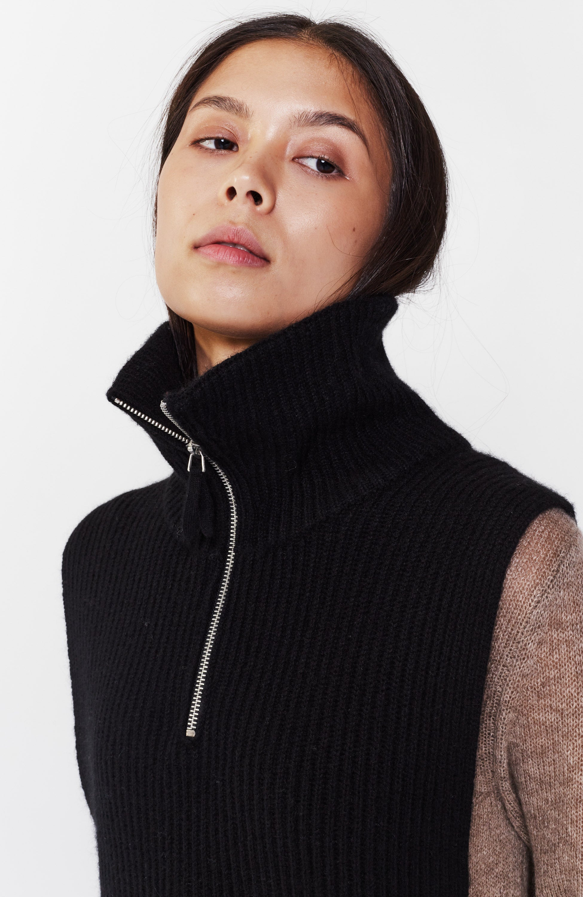 Ftc cashmere Black Highneck zipped vest image 7