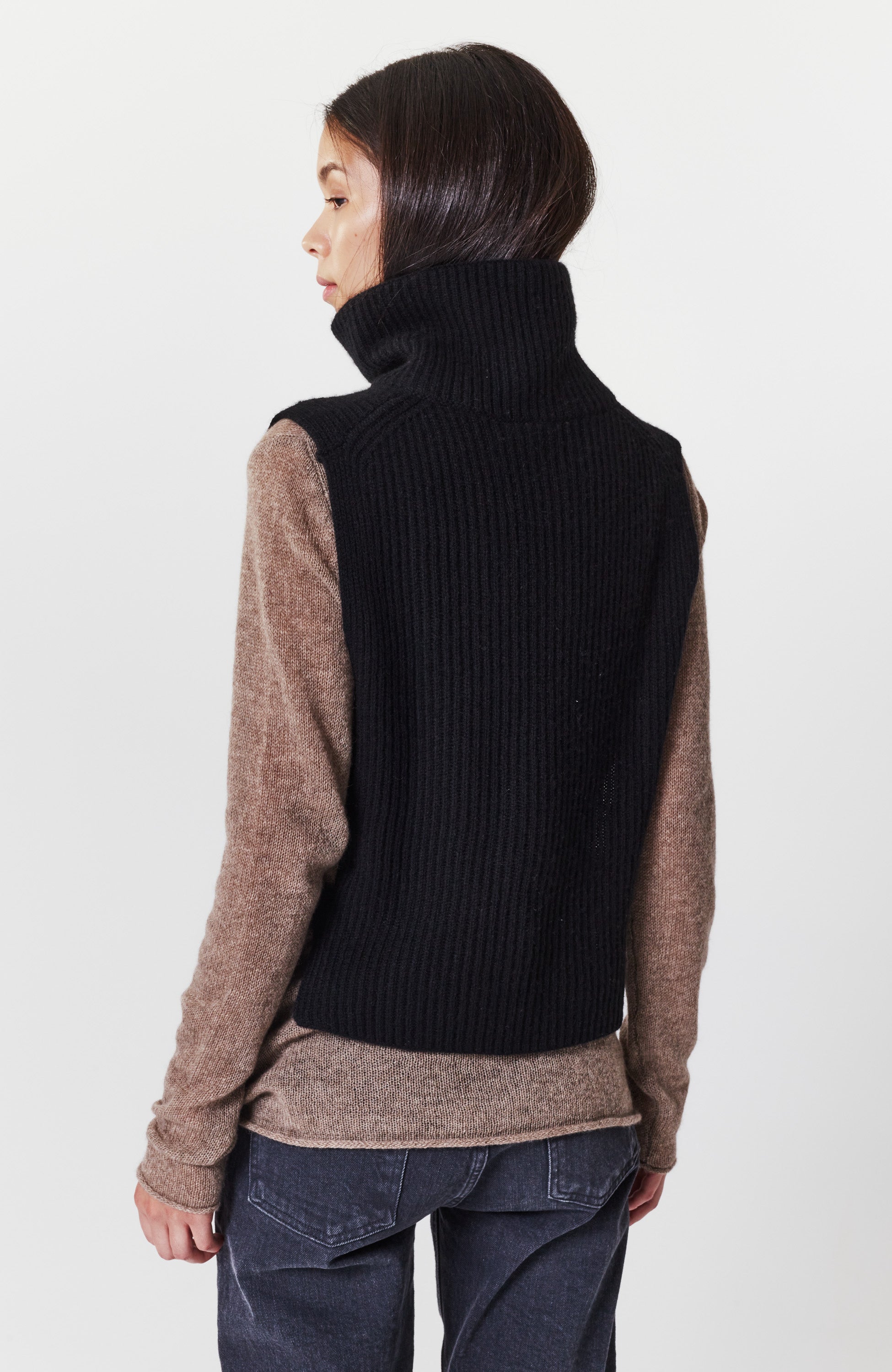Ftc cashmere Black Highneck zipped vest image 5
