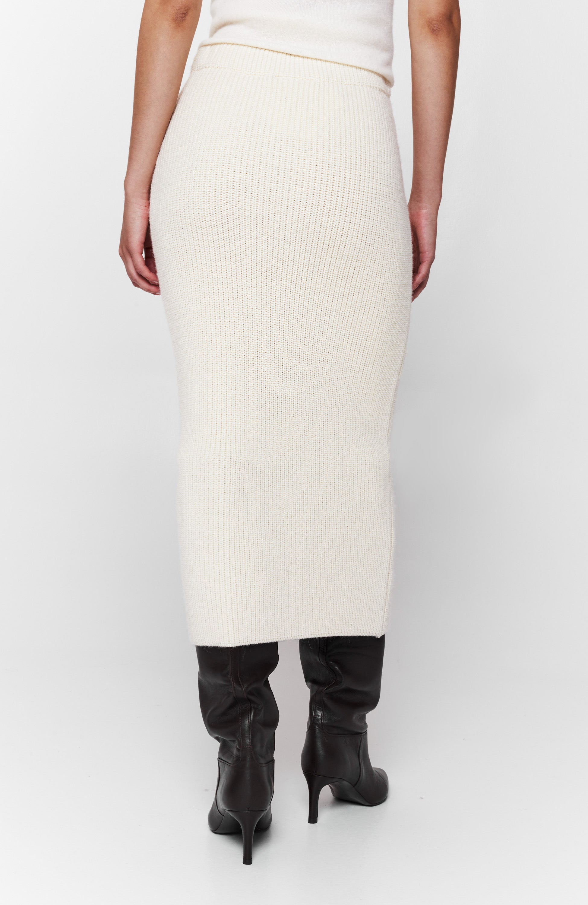 Erika cavallini Neutral Ribbed-knit pencil skirt image 4