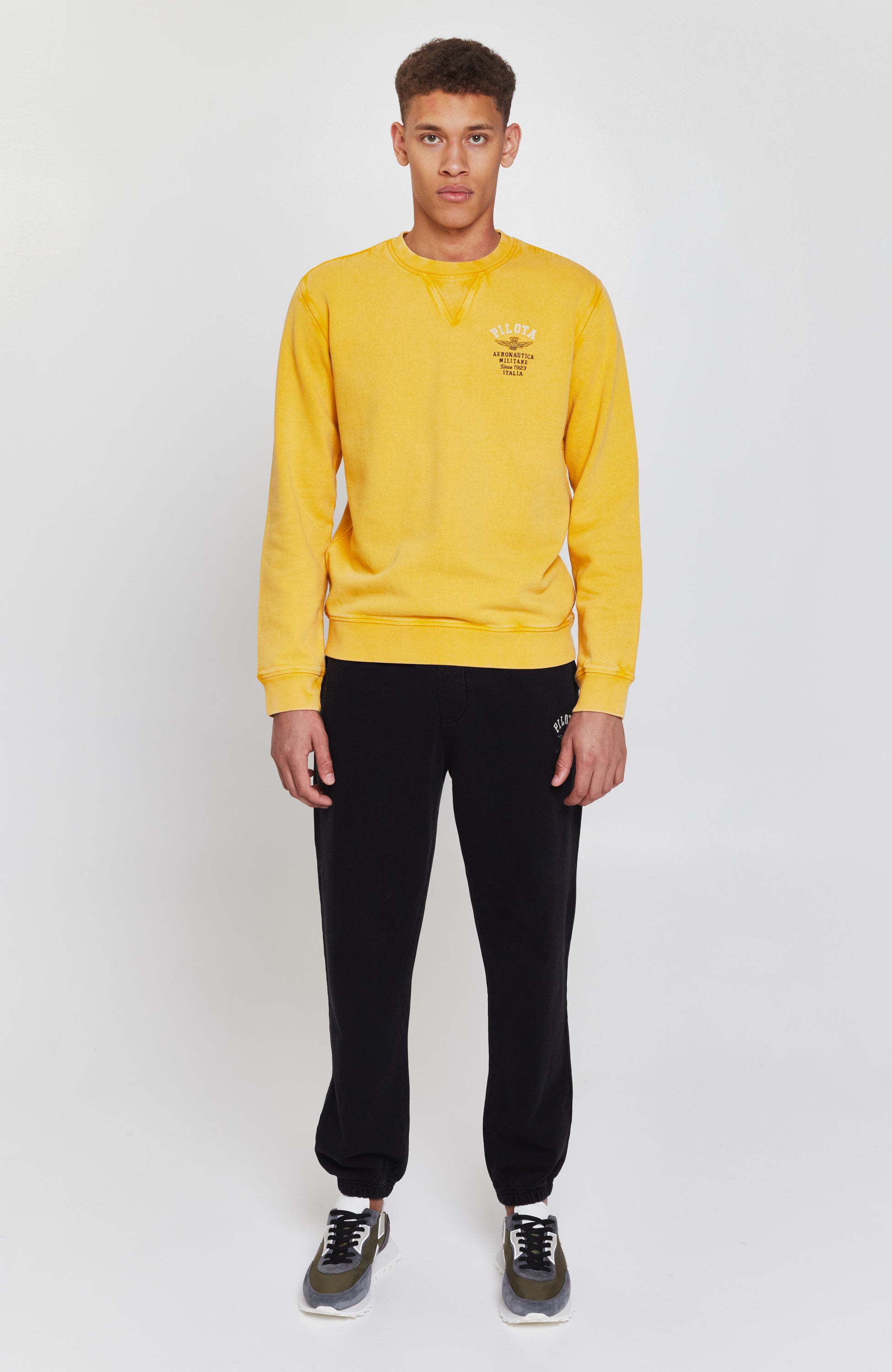 Garment-dyed cotton sweatpants